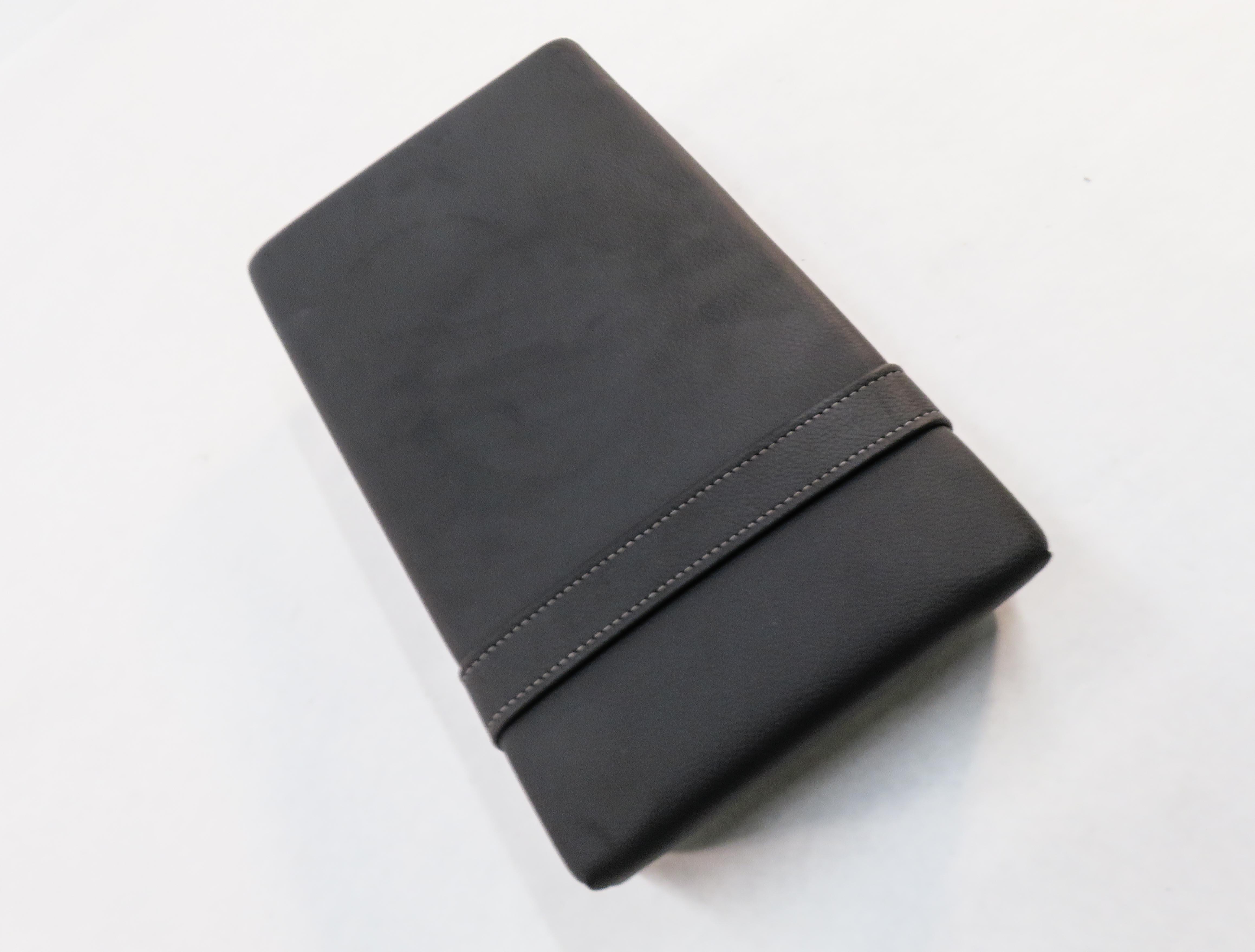 2012 MERCEDES ML350 (W166) REAR SEAT CENTER CONSOLE ARMREST CUP HOLDER (BLACK) — exact item pictured