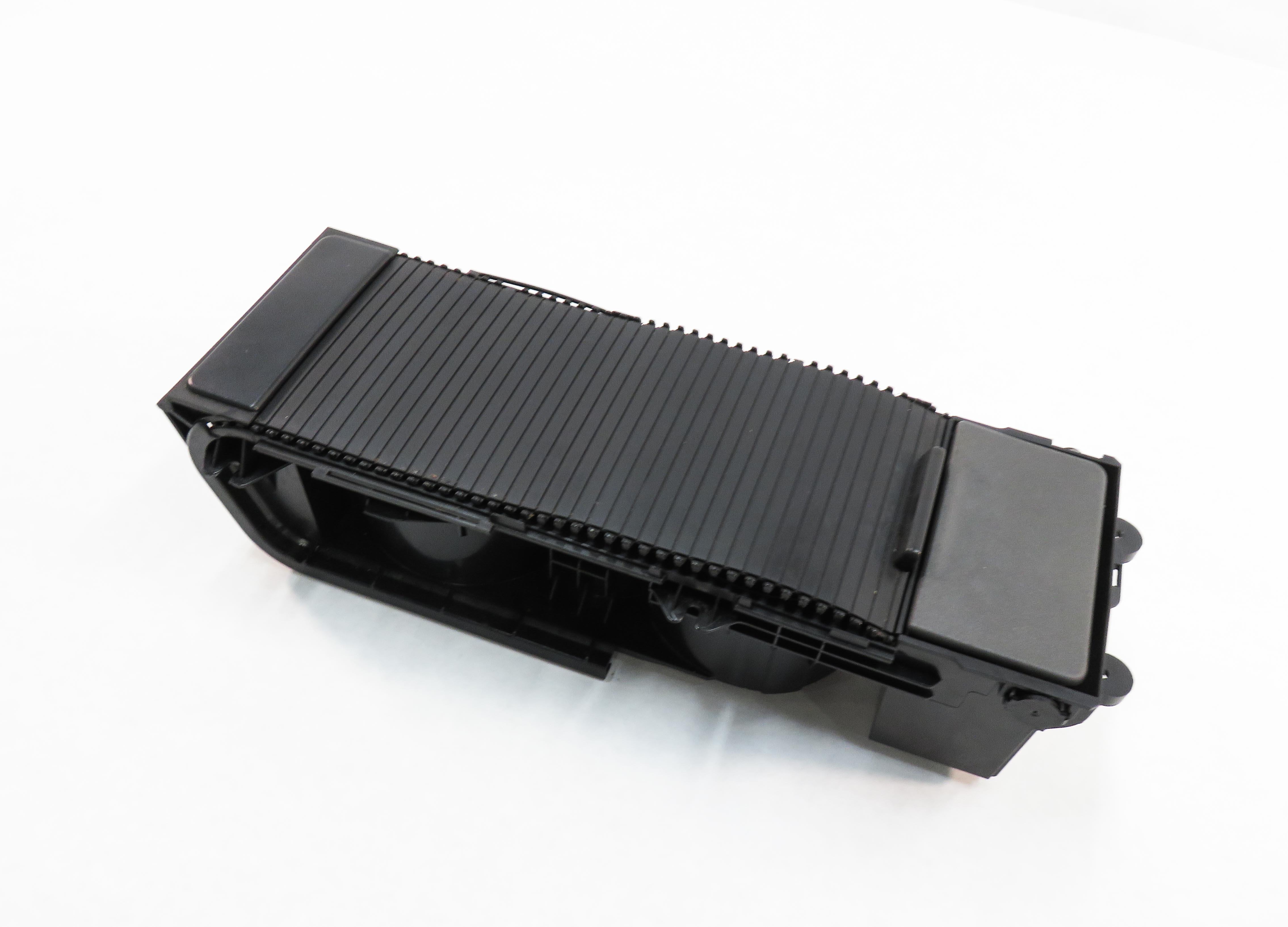 2007 RANGE ROVER SPORT (L320) FRONT CENTER CONSOLE CUP HOLDER w/ INSERTS & 12v — exact item pictured
