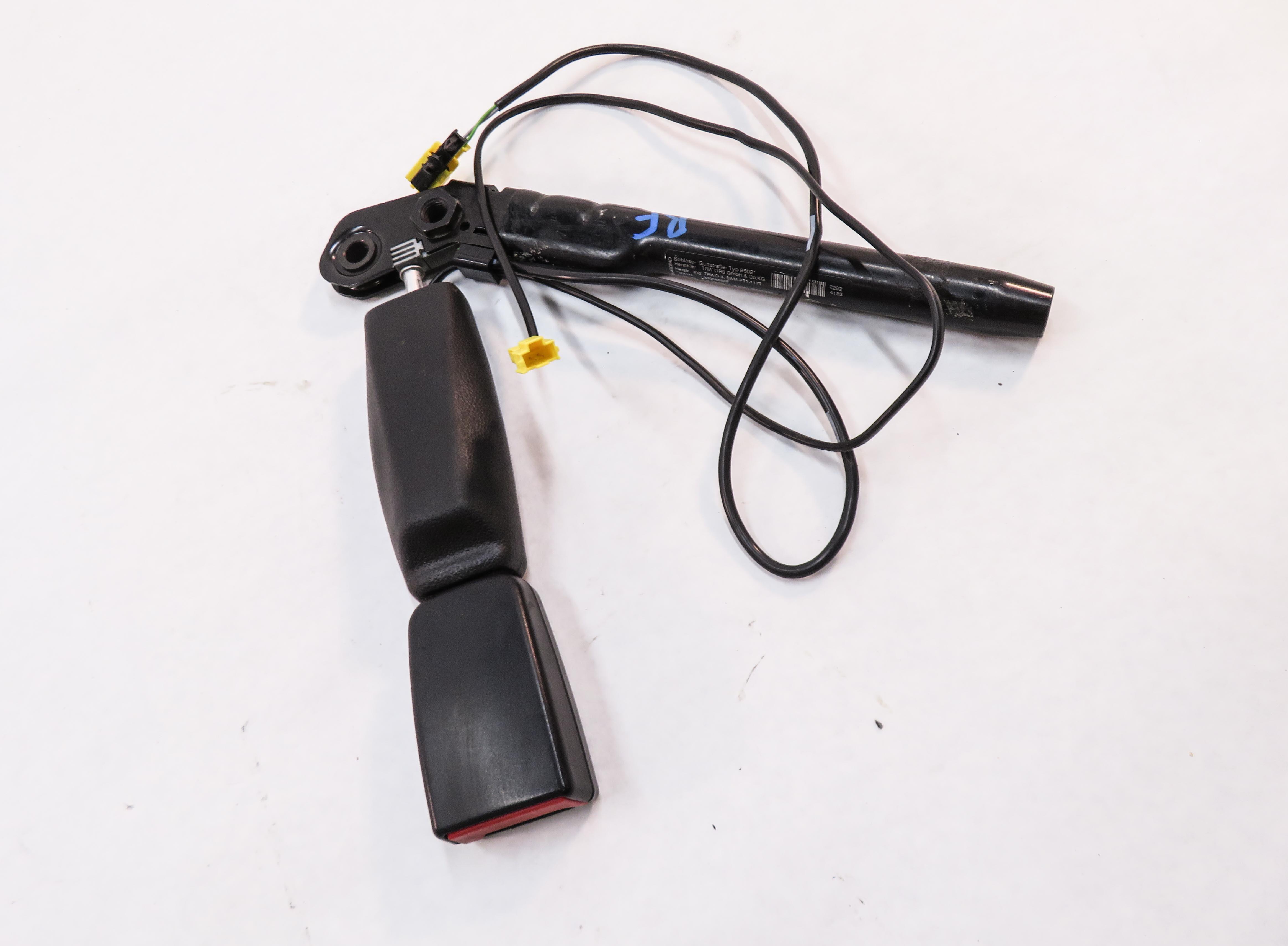 2008-2014 MERCEDES CL550 CL600 S550 S600 - RIGHT FRONT SEATBELT RECEIVER (BLACK) — exact item pictured