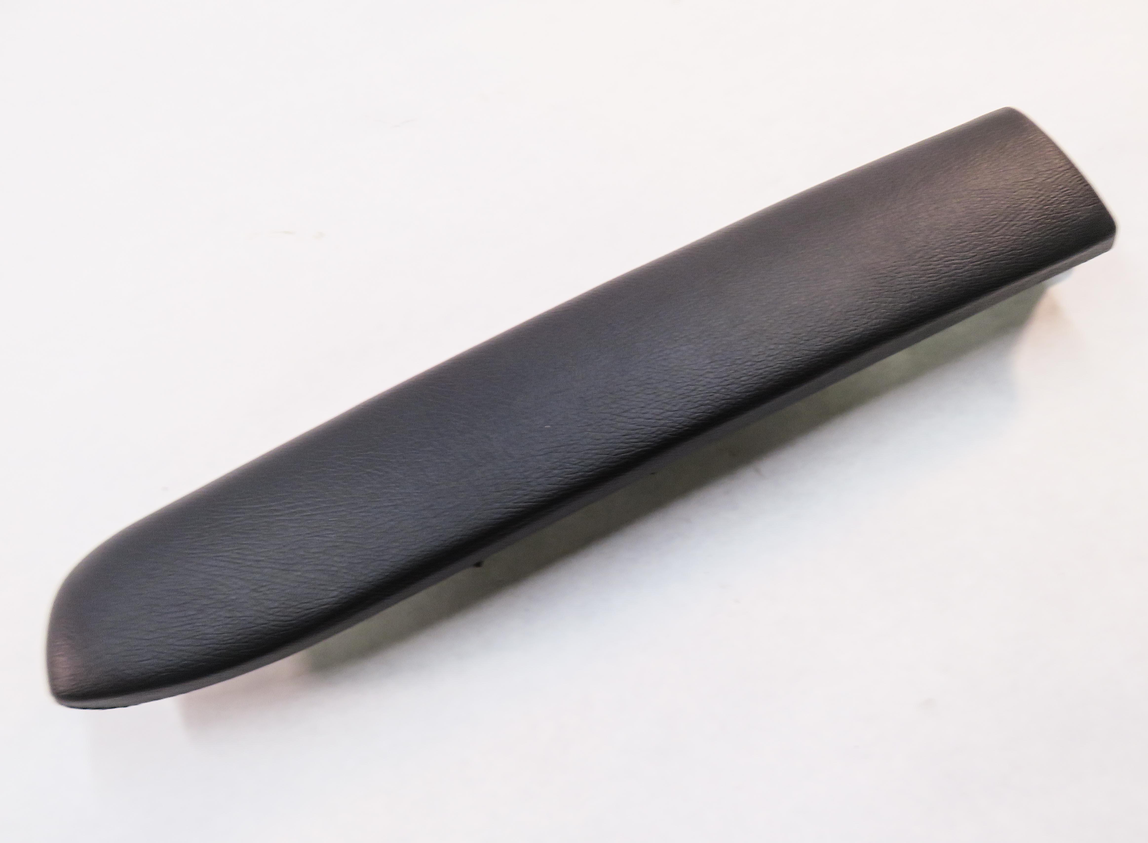2012 MERCEDES S550 (W221) RIGHT REAR DOOR ARMREST (BLACK LEATHER 211A) — exact item pictured