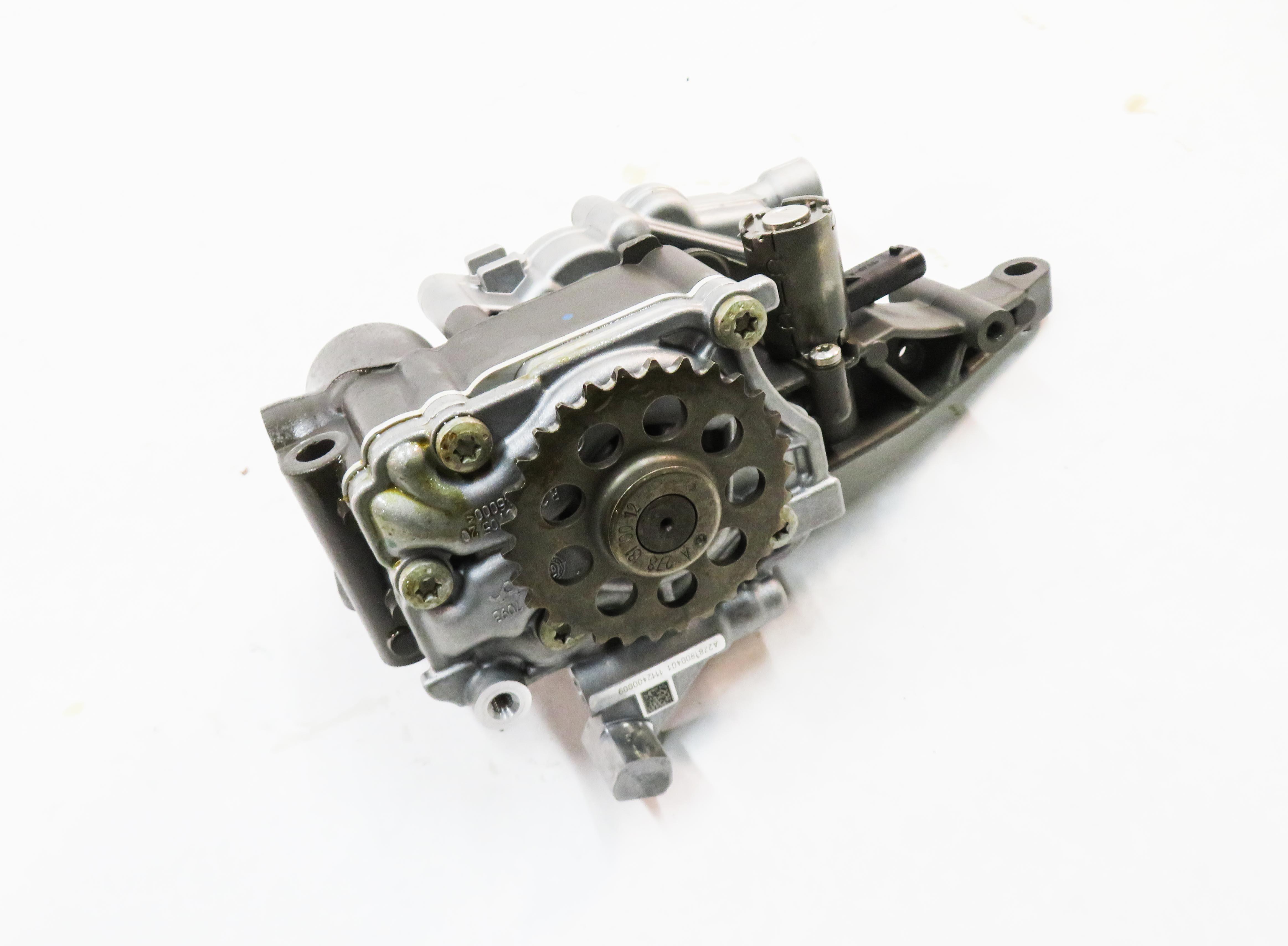 2012 MERCEDES S550 (W221) 4.6L M278.9 TWIN TURBO V8 ENGINE - OIL PUMP — exact item pictured