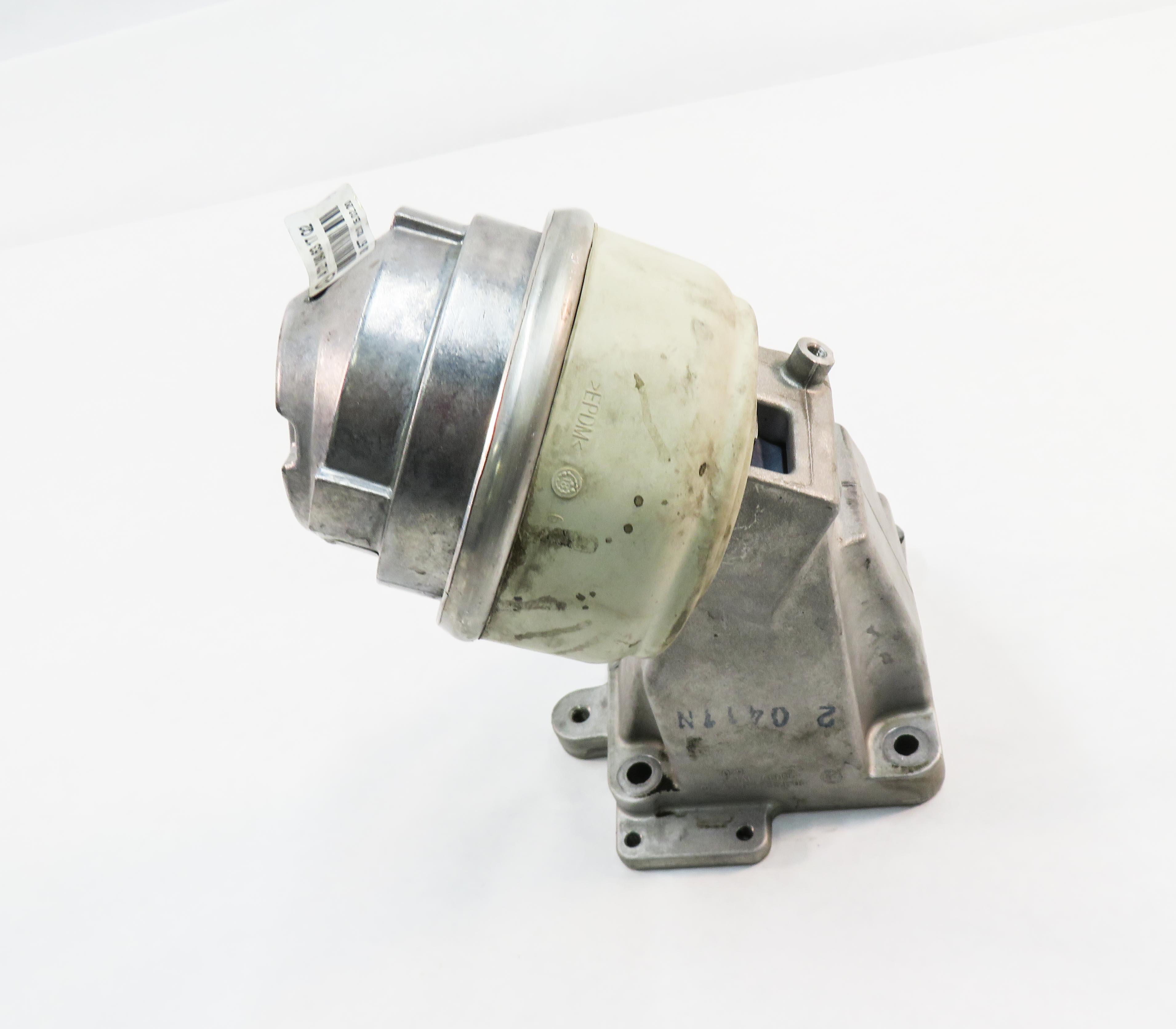 2012 MERCEDES S550 (W221) 4.6L M278.9 TWIN TURBO V8 - RIGHT MOTOR MOUNT BRACKET — exact item pictured