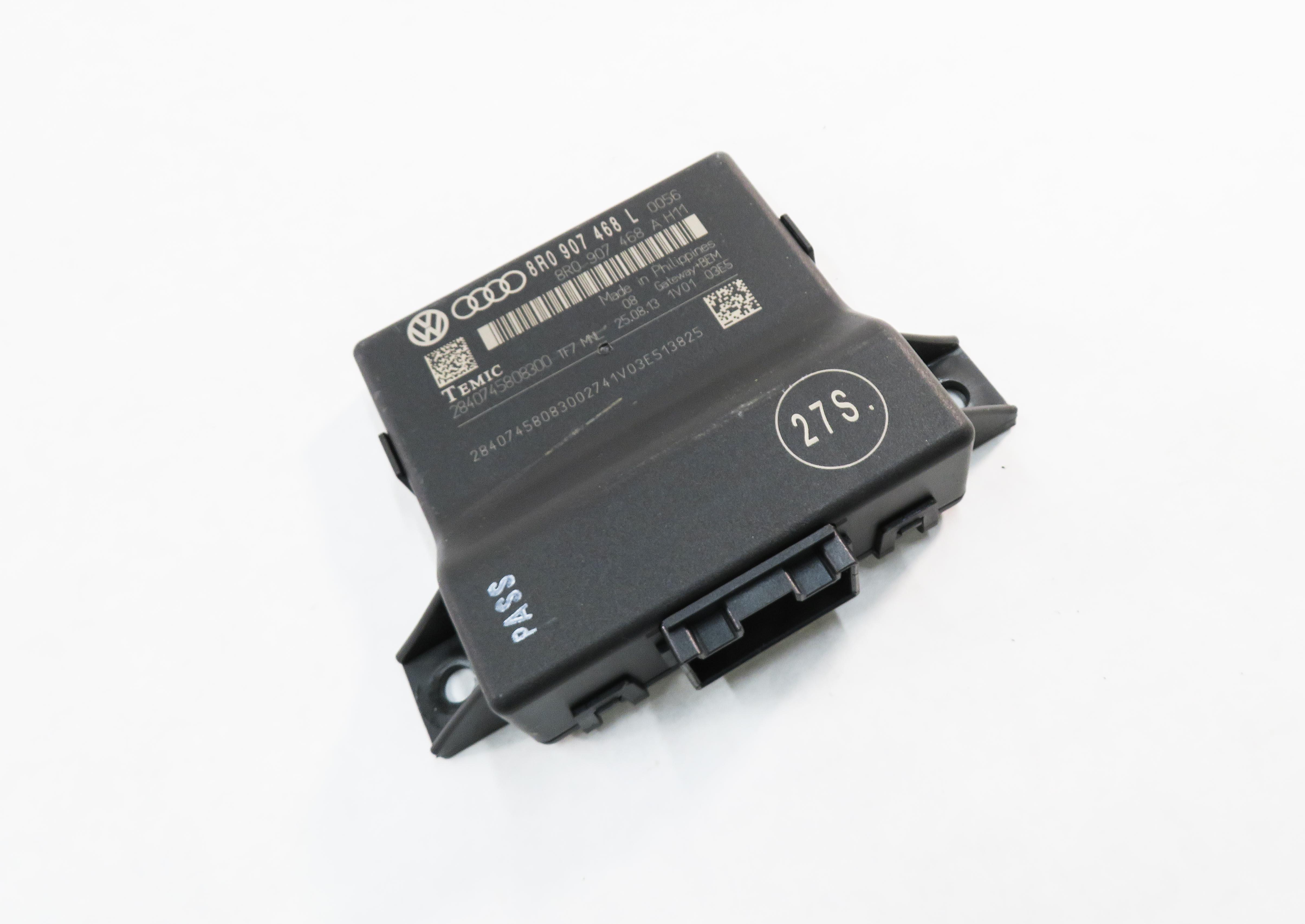 2014 AUDI A5 (B8 8T) GATEWAY DATA CAN BUS CONTROL MODULE — exact item pictured