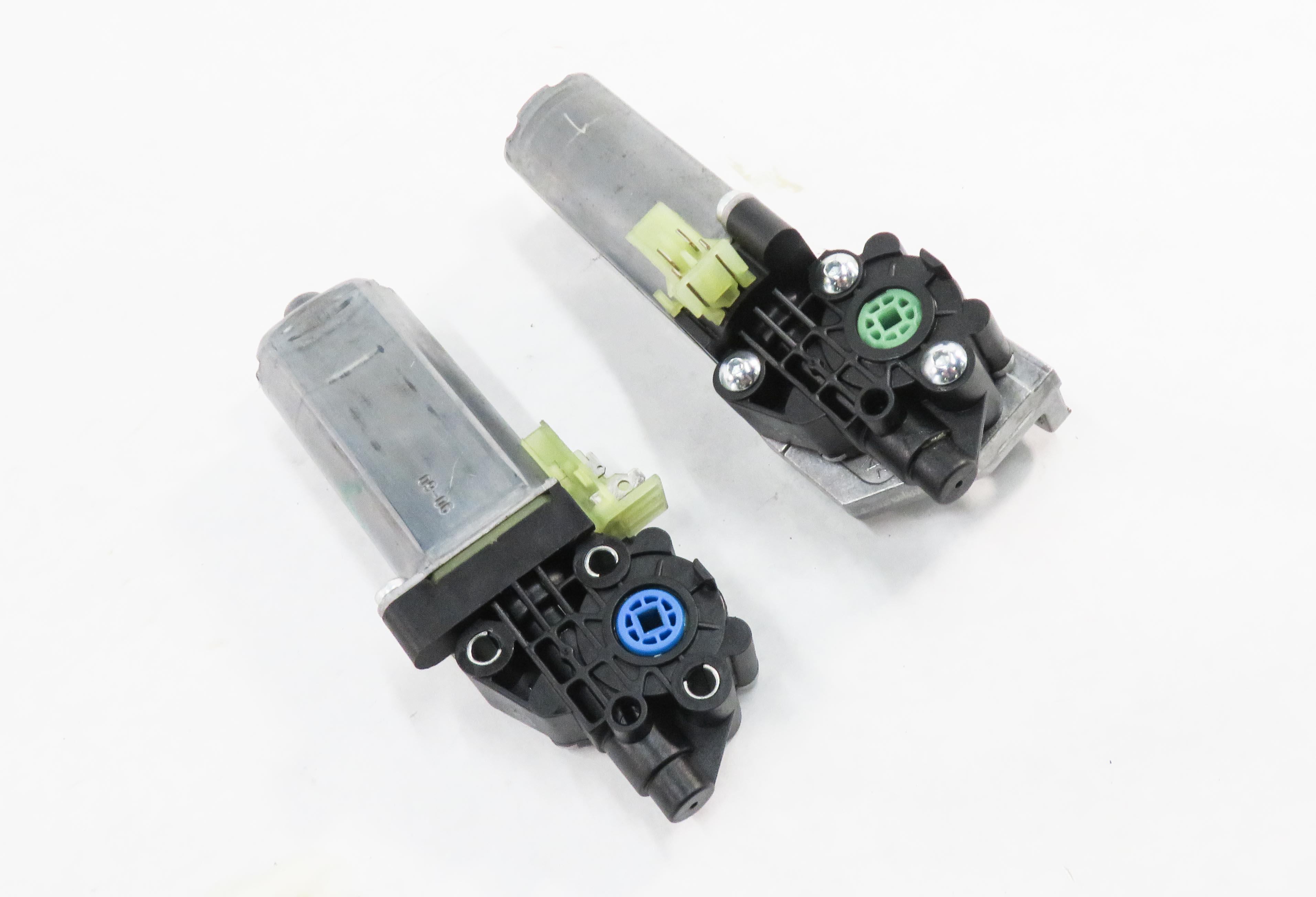 2010-2012 RANGE ROVER (L322) POWER STEERING COLUMN ADJUSTMENT MOTOR SET — exact item pictured