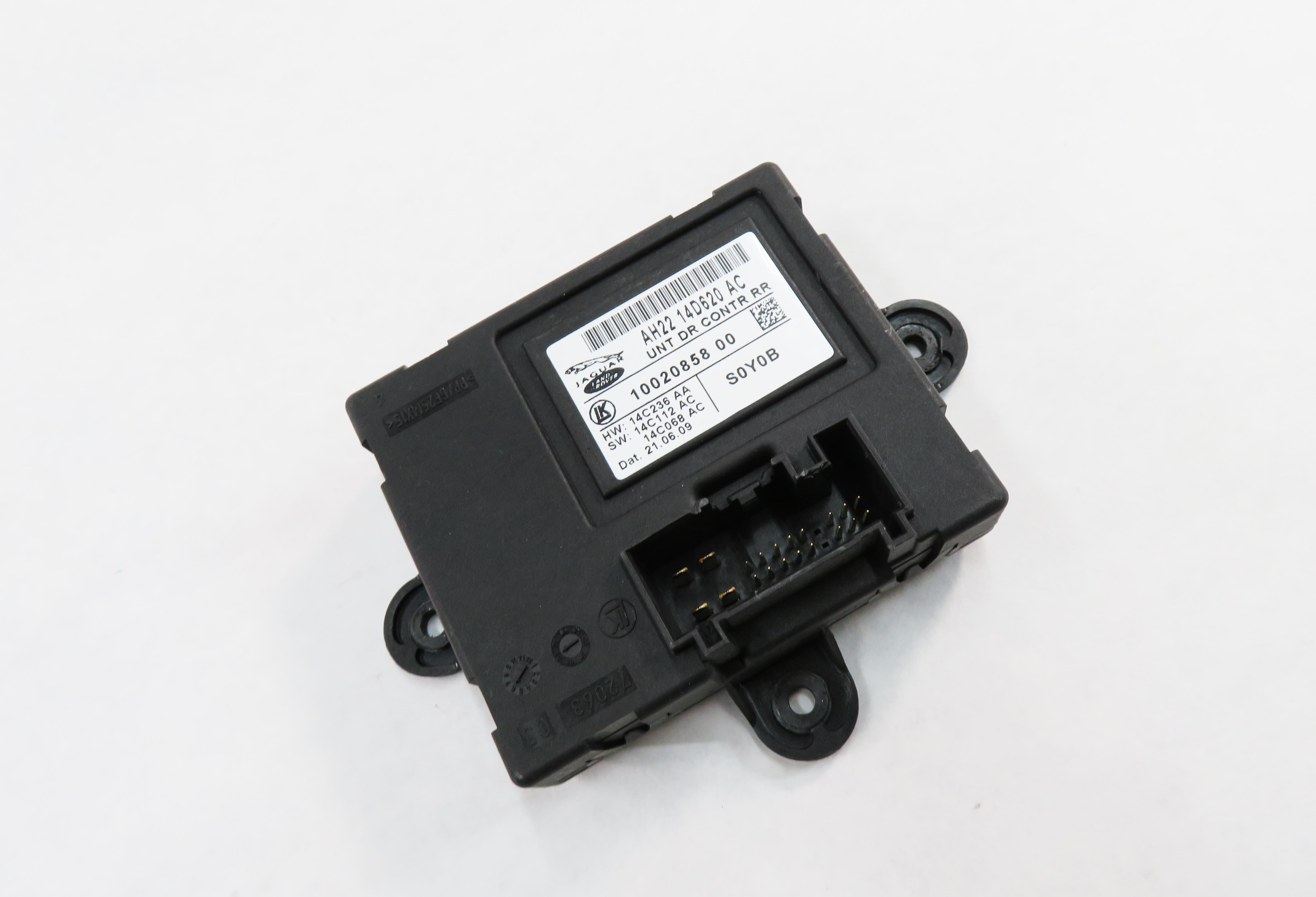 2010 RANGE ROVER (L322) LEFT REAR DOOR CONTROL MODULE — exact item pictured