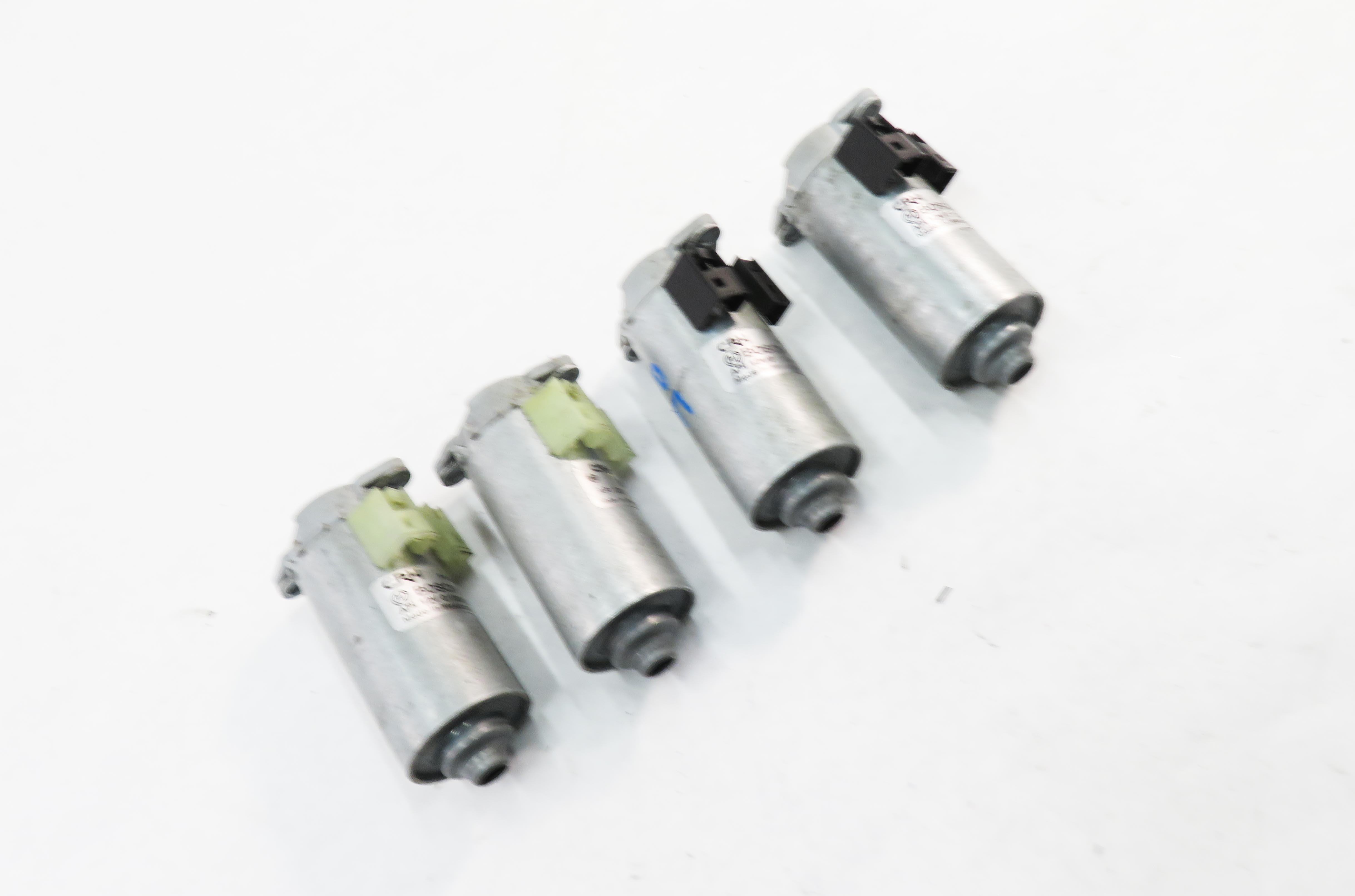 2008 BMW M6 ///M (E63) RIGHT FRONT PASSENGER SEAT ADJUSTMENT MOTOR SET-4 — exact item pictured