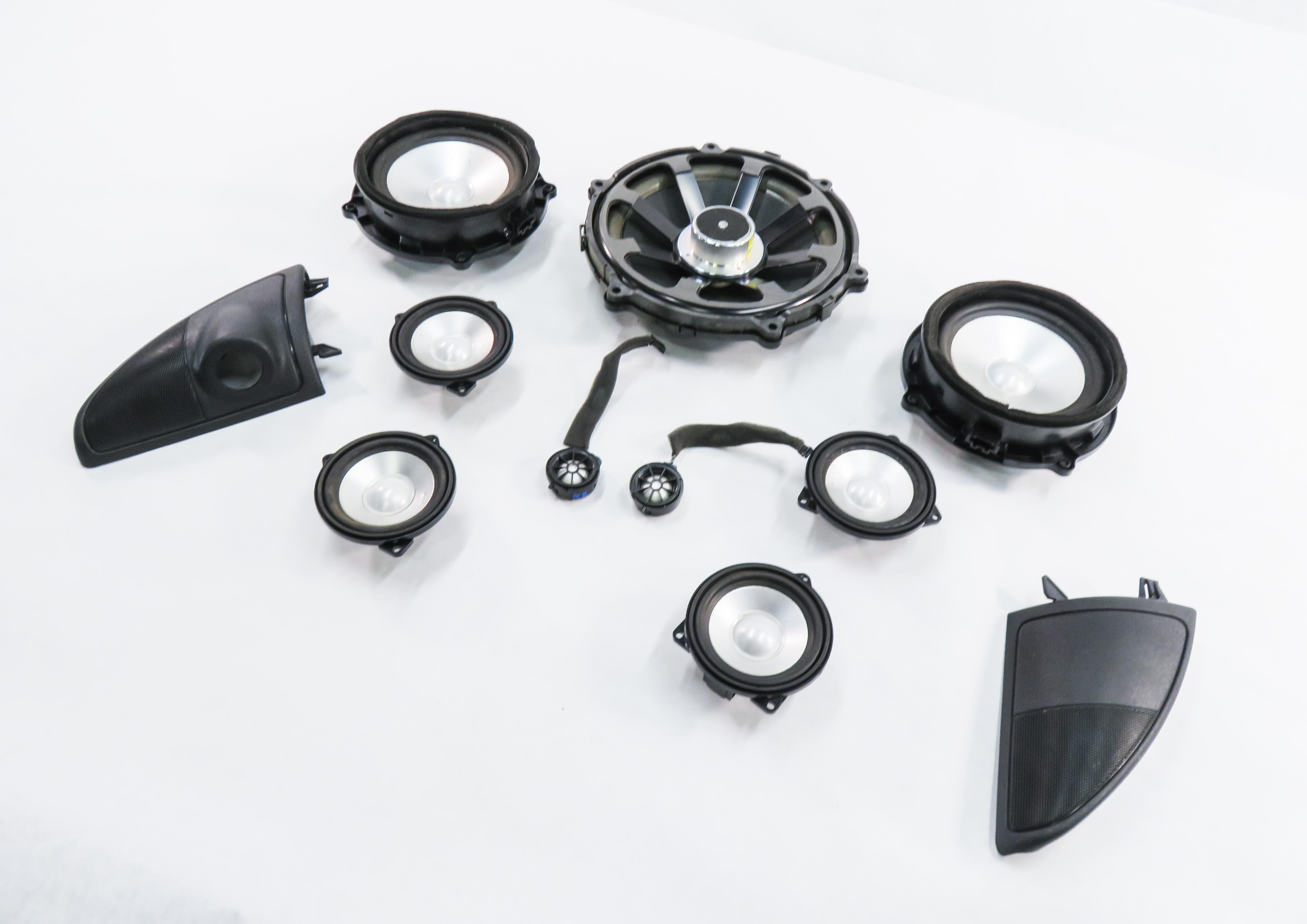 08 RANGE ROVER SPORT (L320) RADIO STEREO LOGIC-7 AUDIO SUB SUBWOOFER SPEAKER SET — exact item pictured