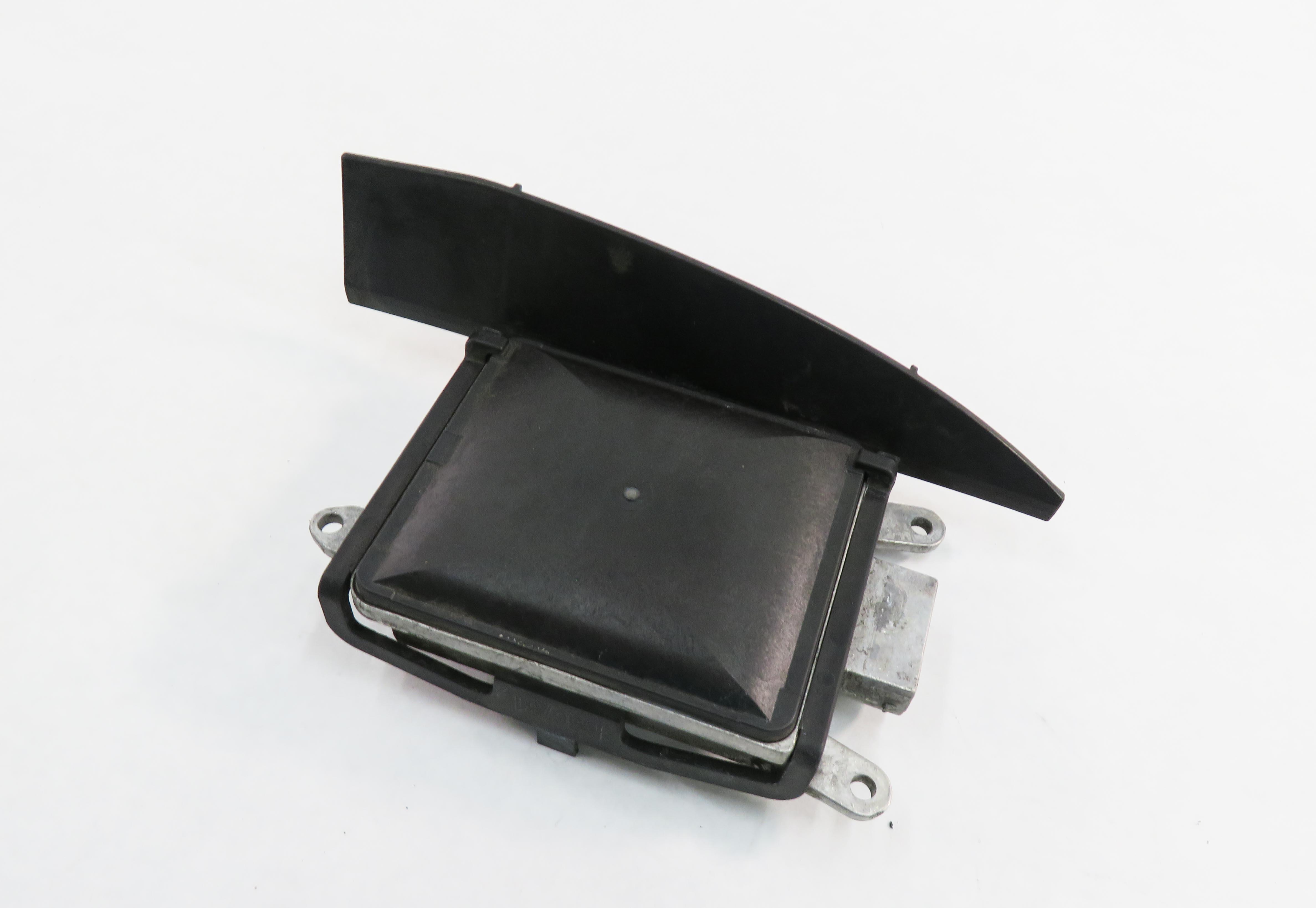 2013 BMW ACTIVEHYBRD-3 (F30) BLIND SPOT LANE DEPARTURE WARNING MODULE (SLAVE) — exact item pictured