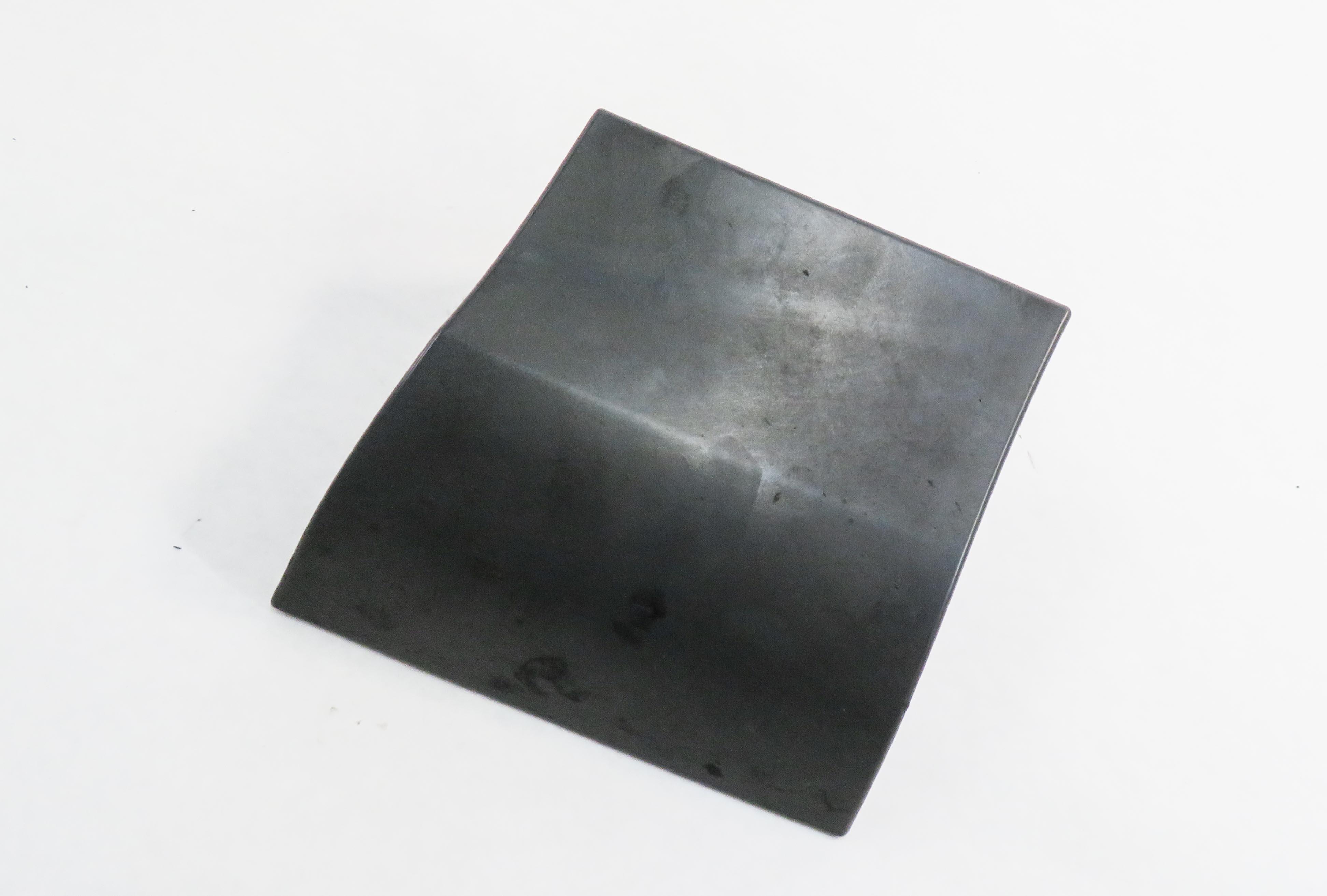 2011 AUDI Q7 (4L) RIGHT FRONT PASSENGER FENDER LOWER MOULDING TRIM — exact item pictured