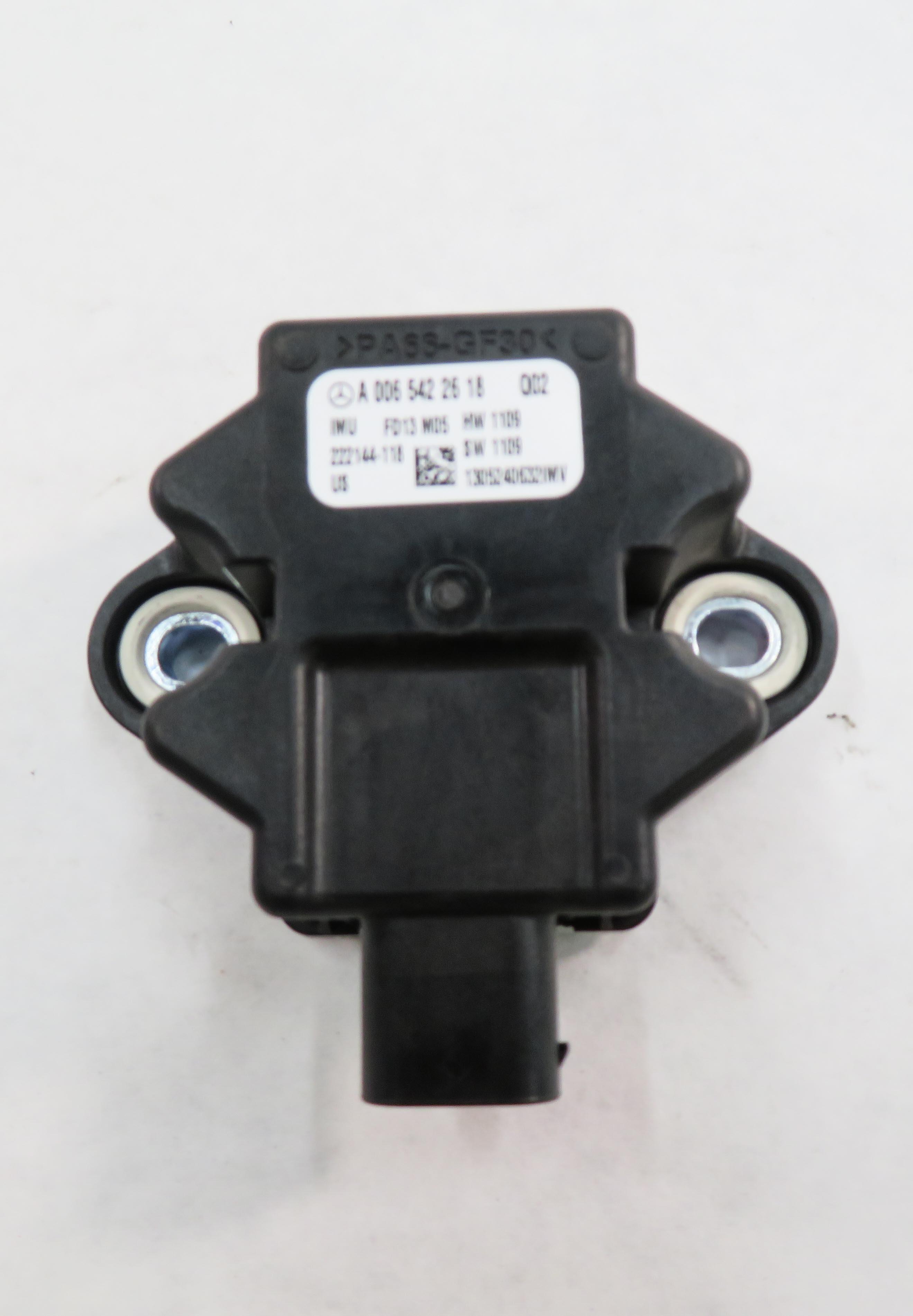 2013 MERCEDES GL450 (X166) YAW SPEED ACCELERATION TURN RATE STABILITY SENSOR — exact item pictured