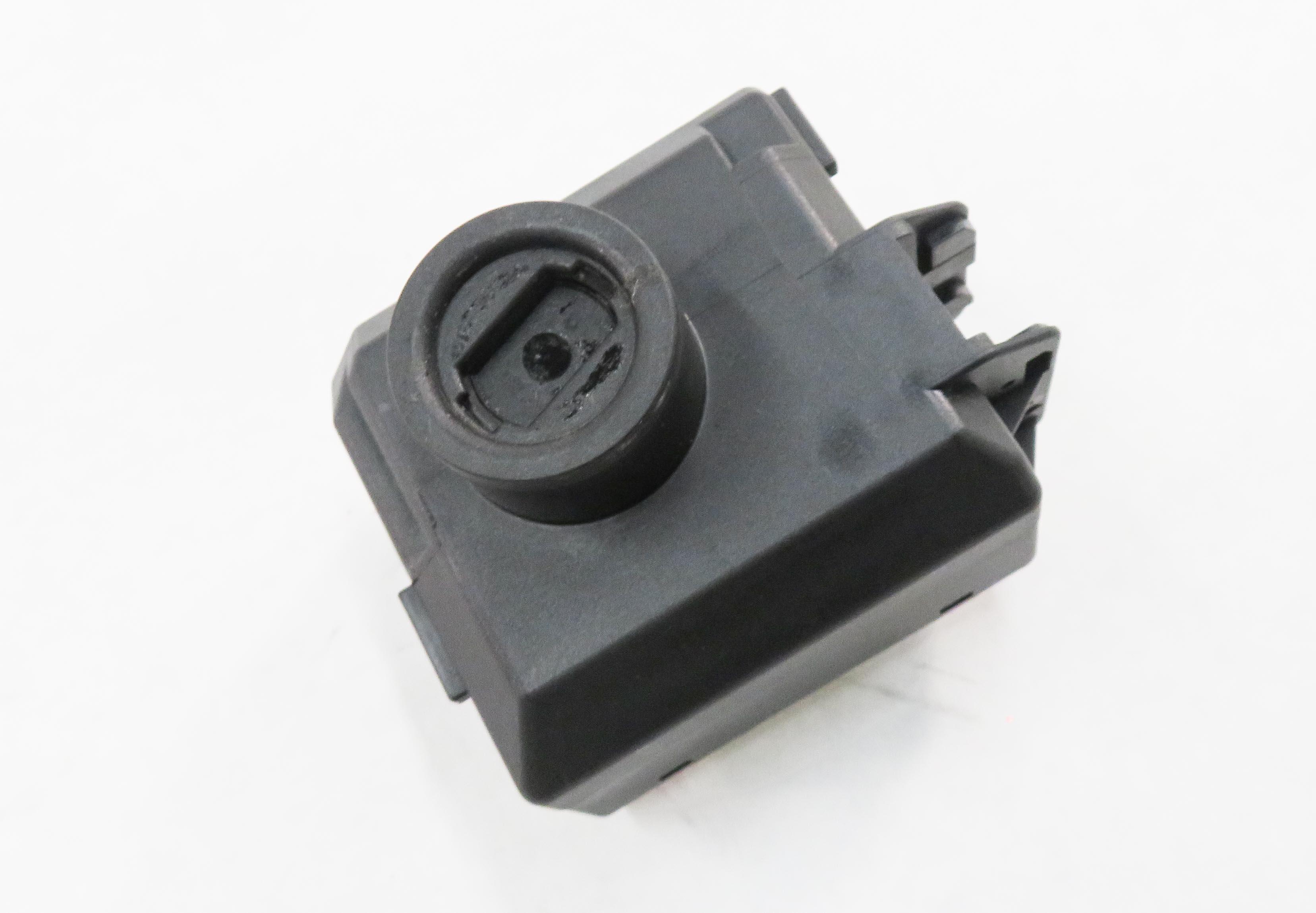 2013-2015 MERCEDES G500 GL350 GL450 GL550 ML350 (W166 X166 W463) IGNITION SWITCH — exact item pictured