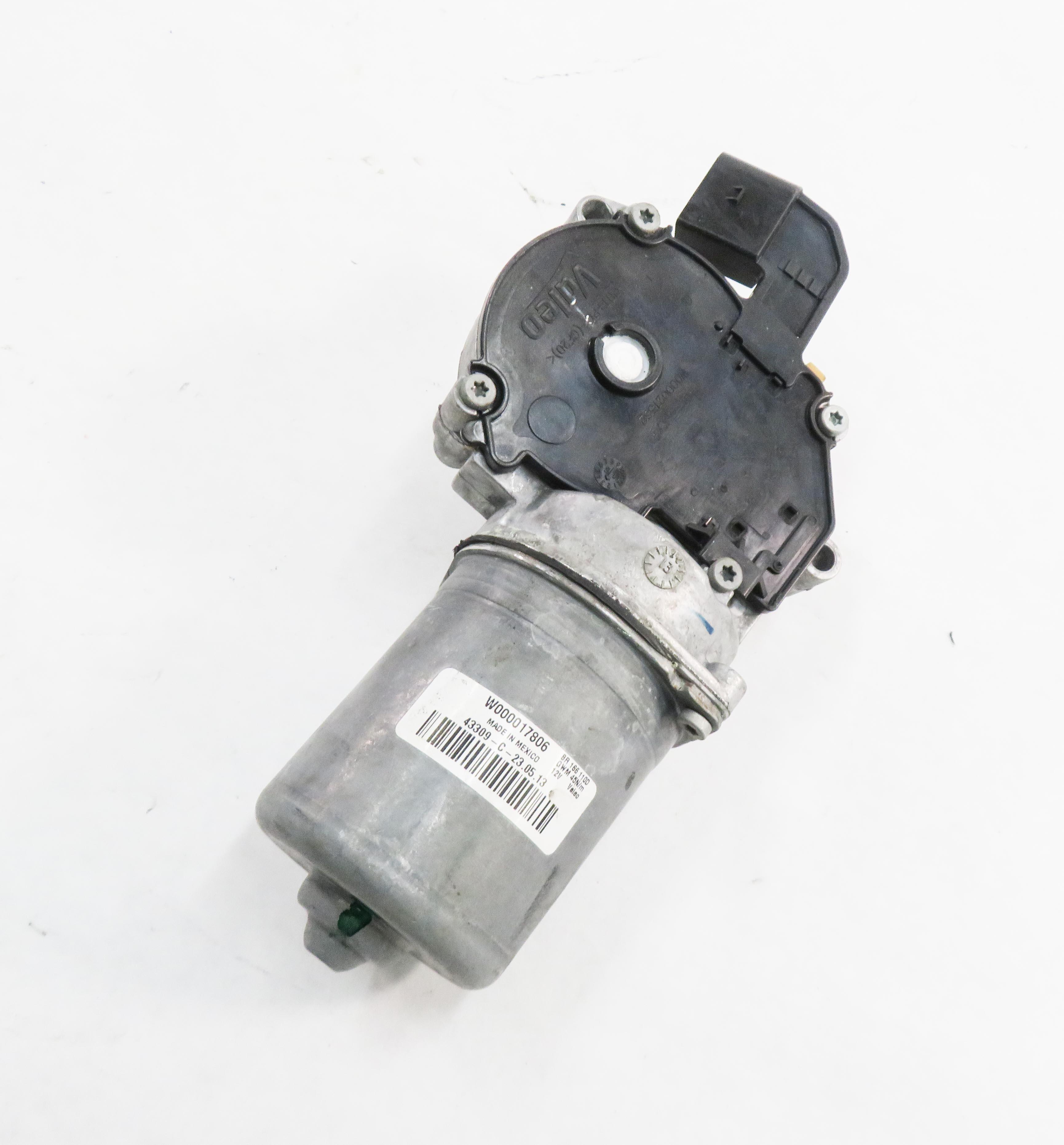 2013-2019 MERCEDES GL350 GL450 GL550 GLS GLE (W166 X166) FRONT WIPER MOTOR — exact item pictured
