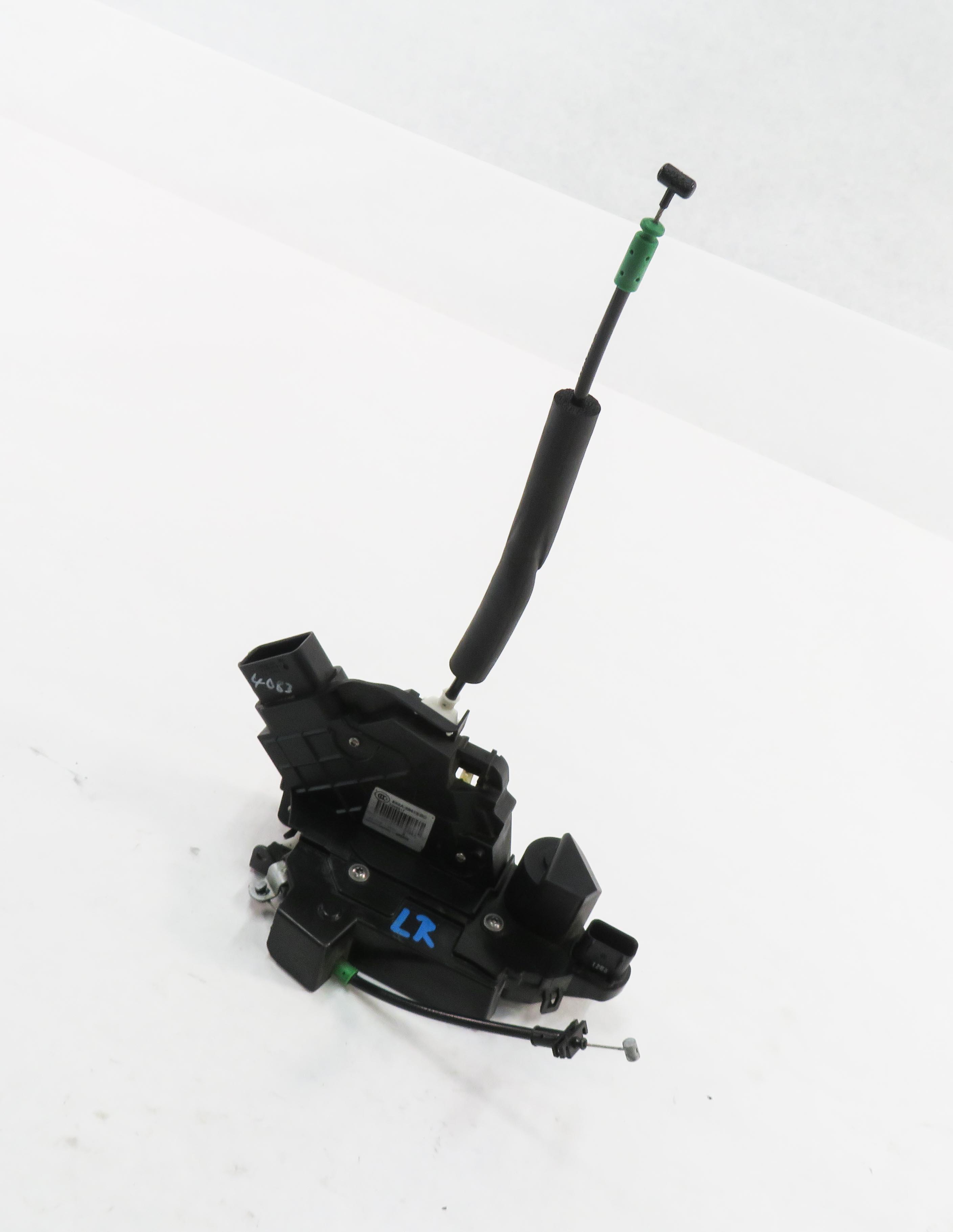 10-17 LR4 - RANGE ROVER SPORT (L320) LEFT REAR PASSIVE DOOR LOCK LATCH ACTUATOR — exact item pictured