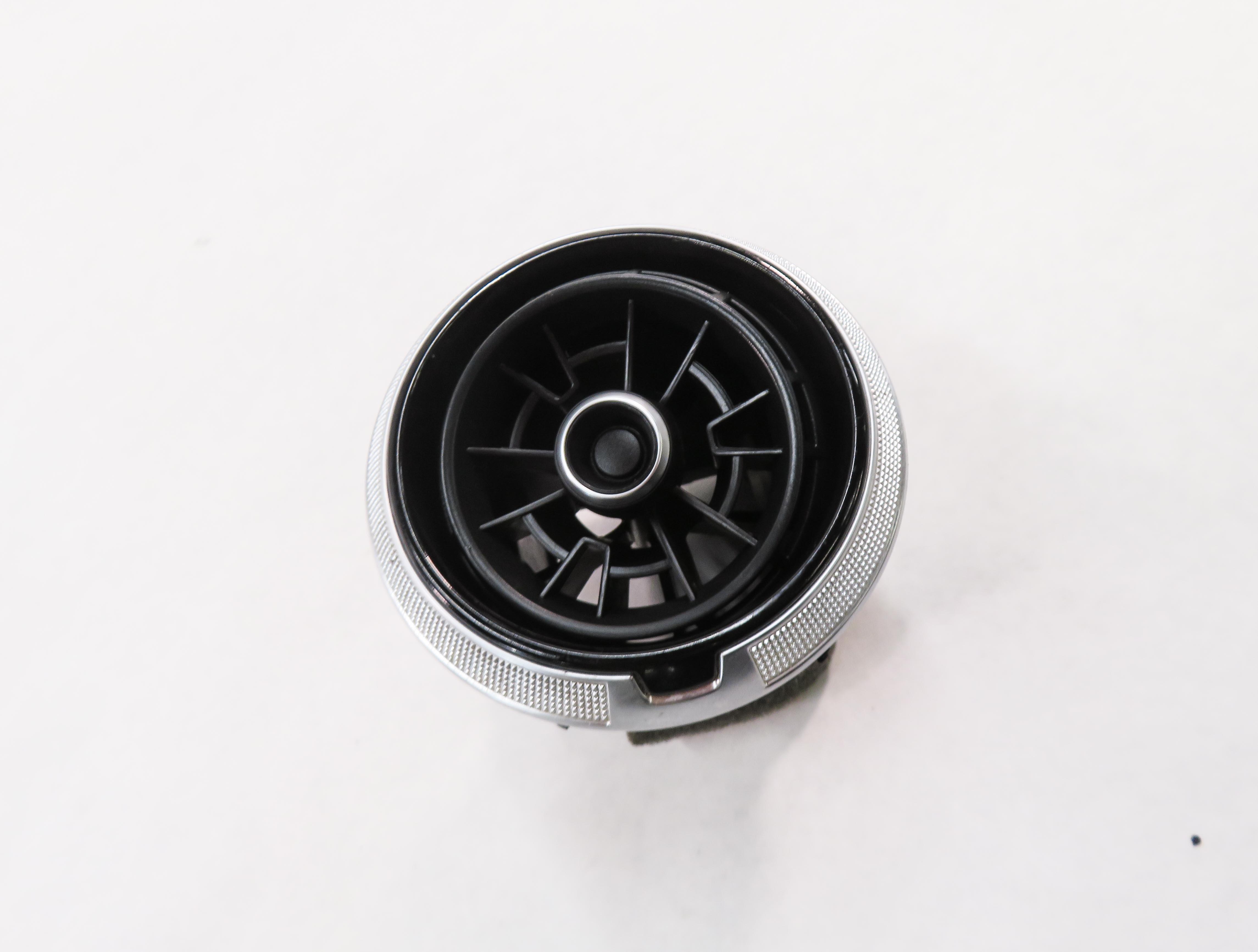2018 AUDI A3 E-TRON (8VF) FRONT HEATER A/C AIR VENT — exact item pictured