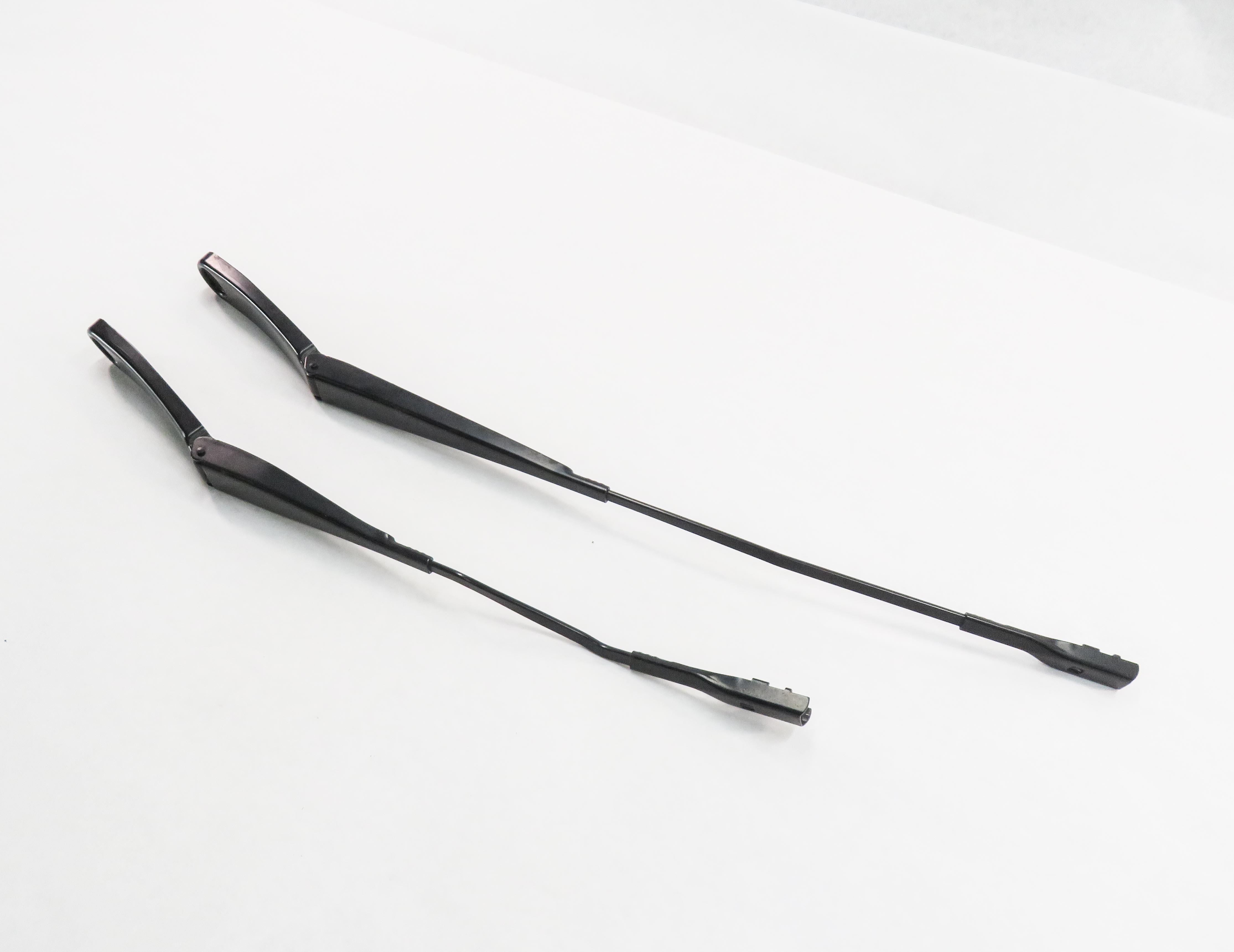 2016-2021 BMW X1 (F48) FRONT LEFT & RIGHT WINDSHIELD WIPER ARM SET-2 — exact item pictured