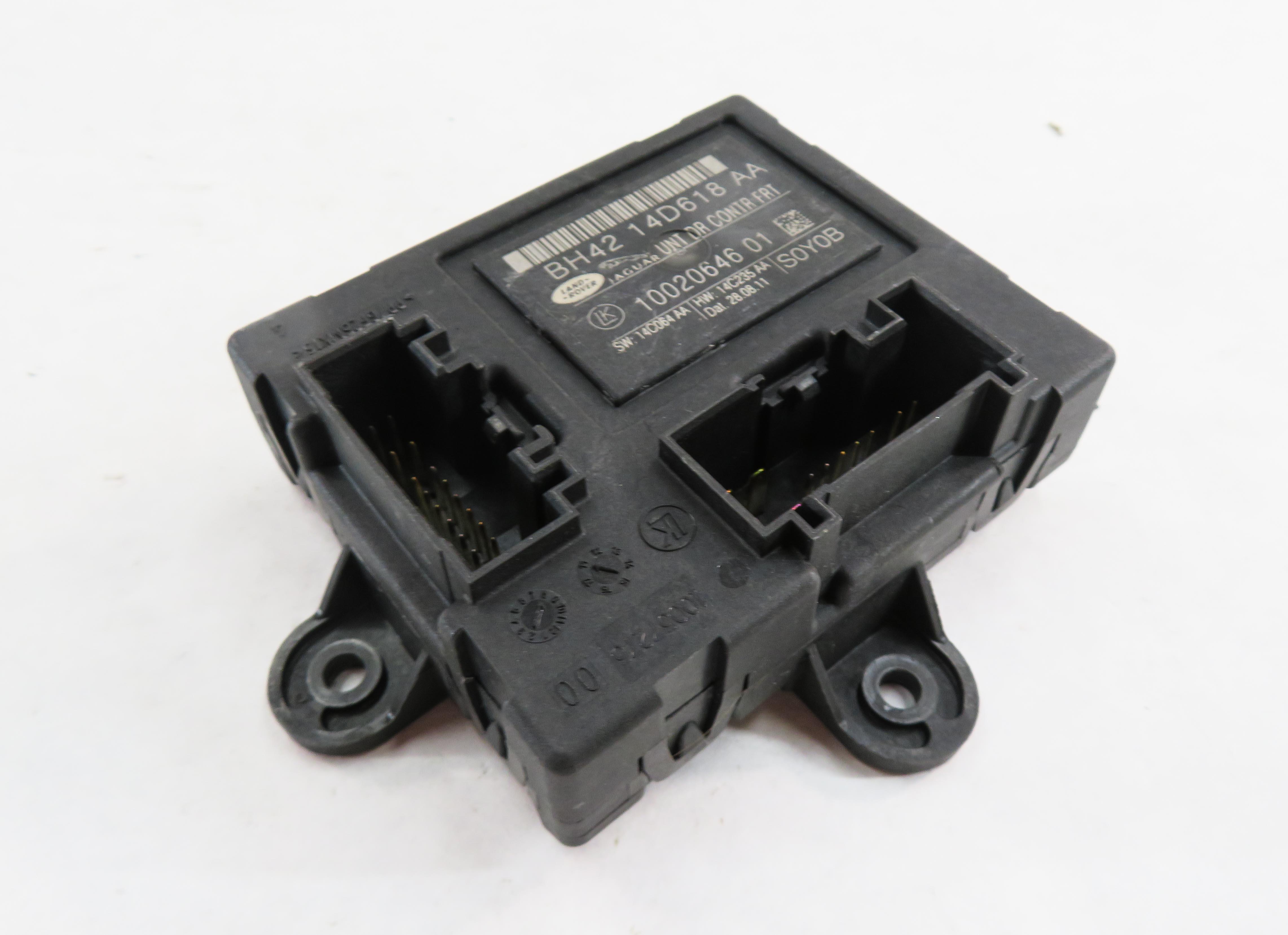 2012 RANGE ROVER (L322) LEFT FRONT DRIVER DOOR CONTROL MODULE — exact item pictured