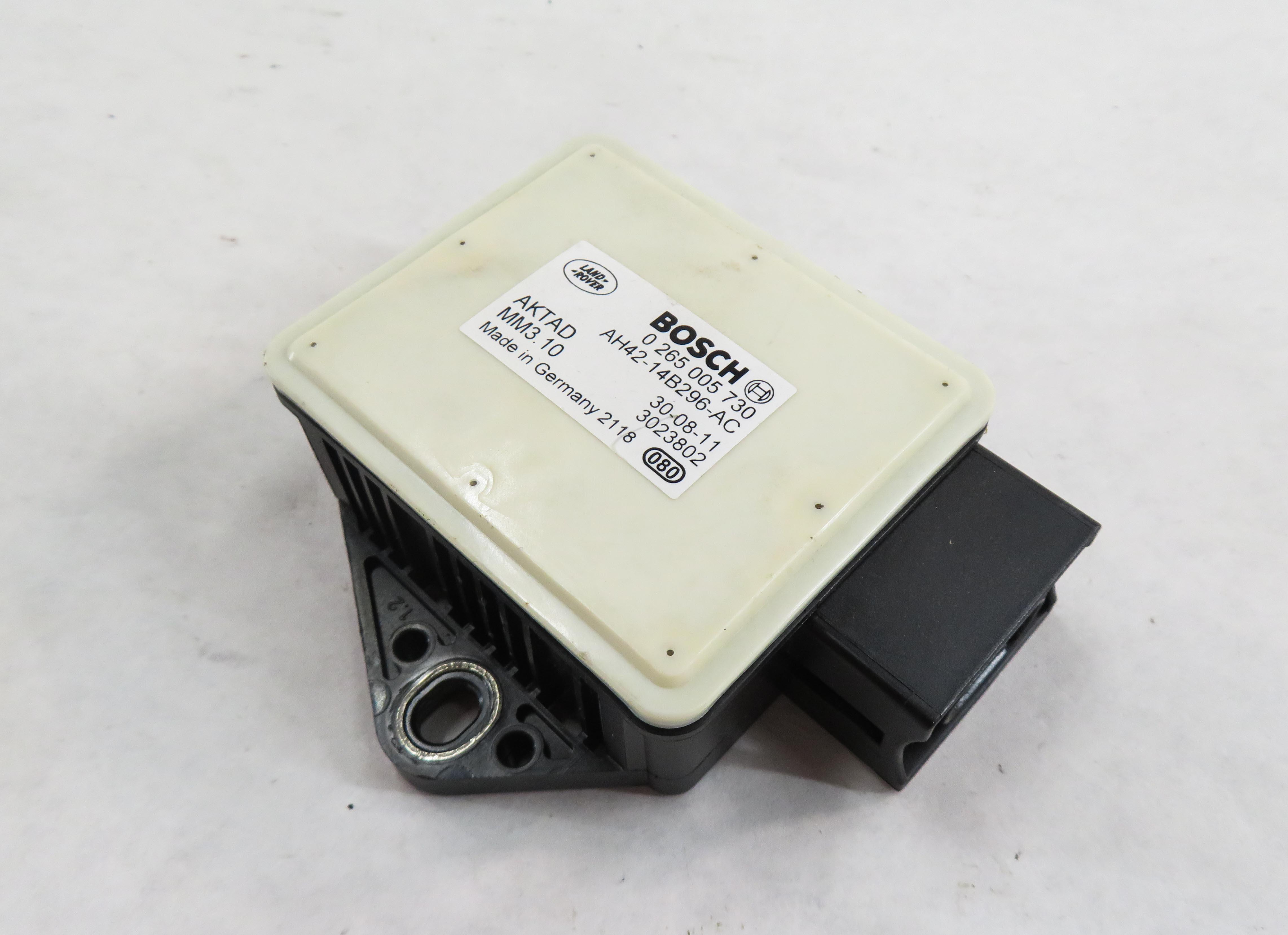 2012 RANGE ROVER (L322) YAW SPEED ACCELERATION ROTATION STABILITY SENSOR MODULE — exact item pictured