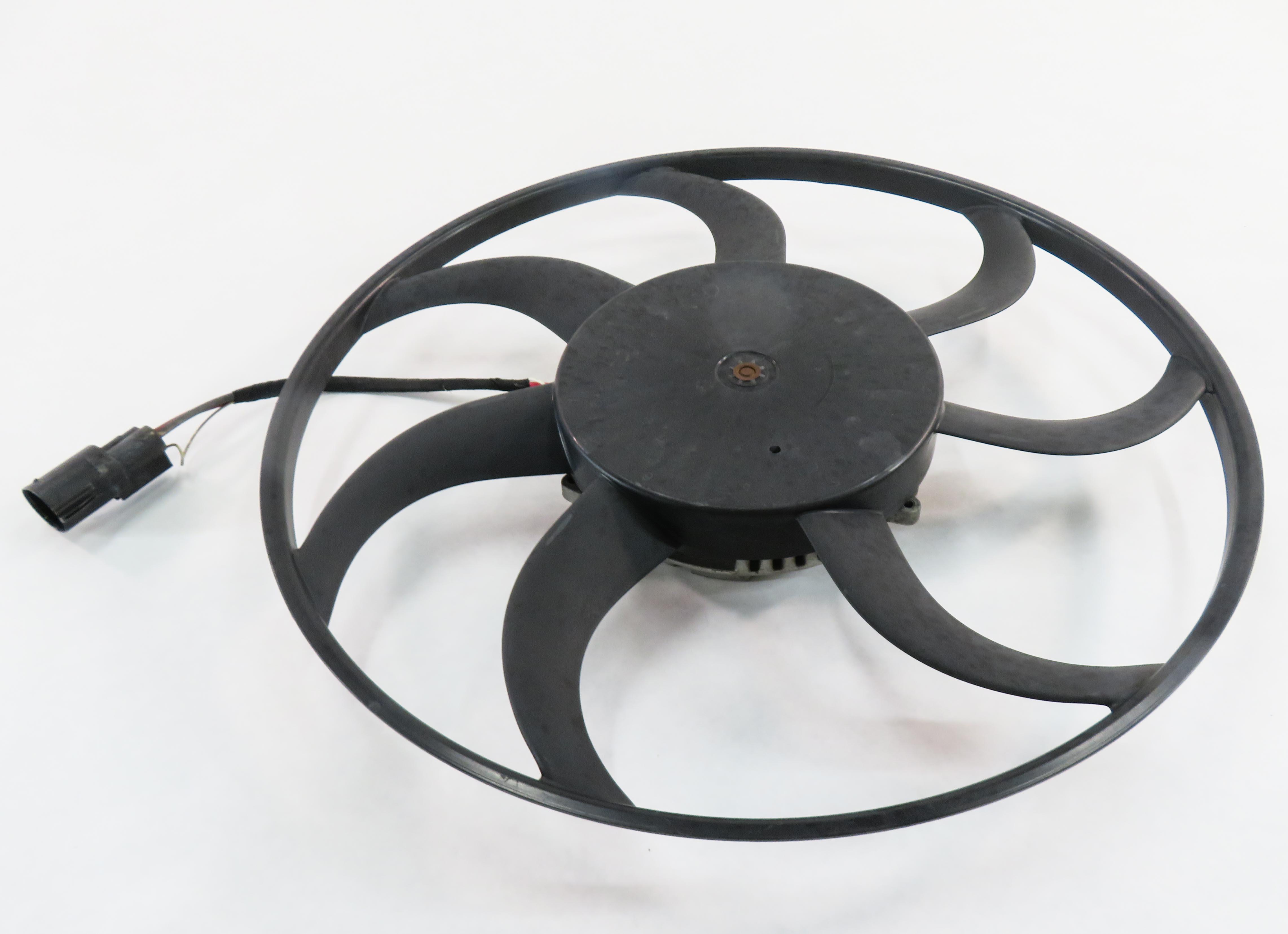 2010-2012 RANGE ROVER (L322) 5.0L ENGINE ELECTRIC COOLING FAN MOTOR w/ BLADE — exact item pictured