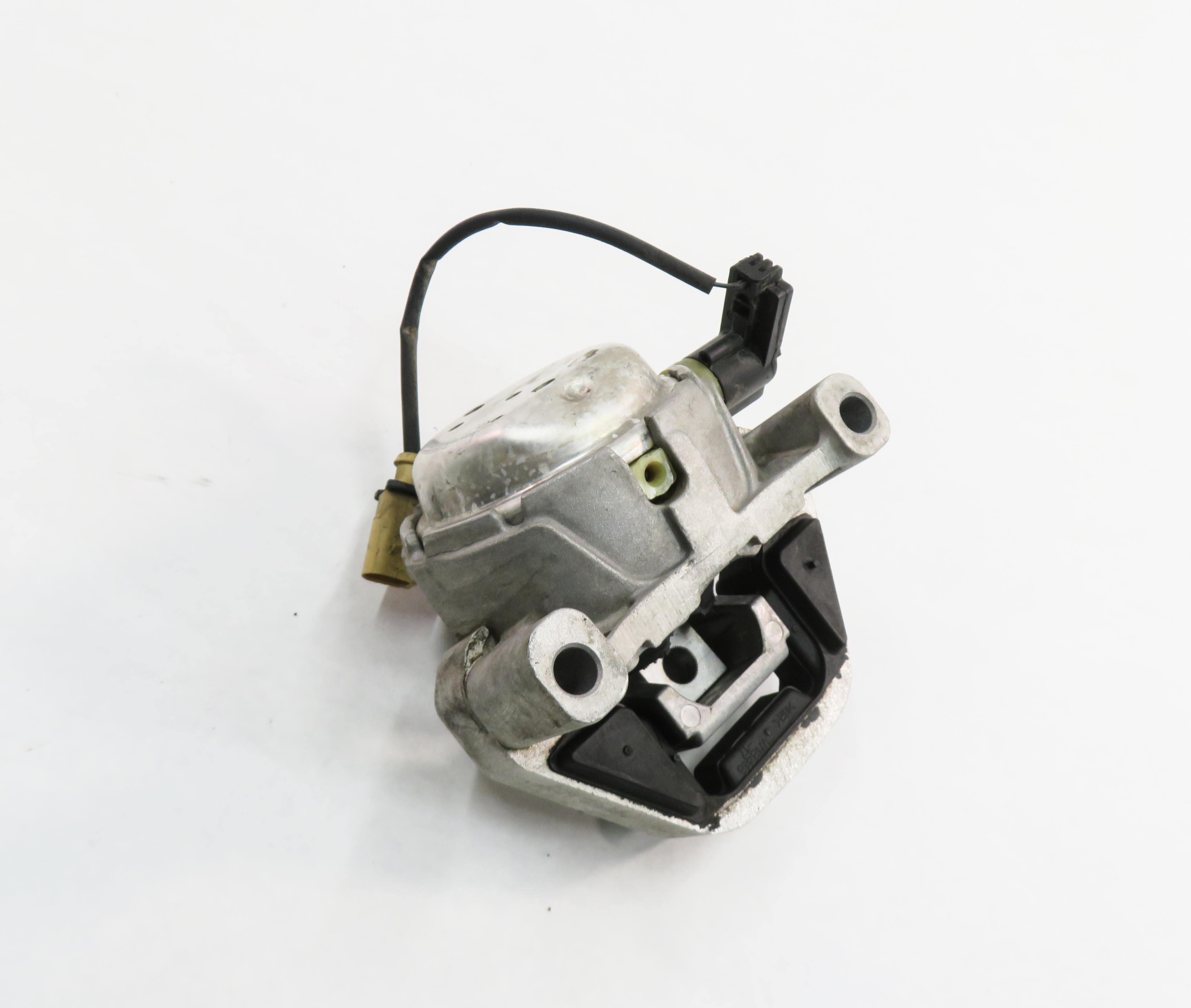2013 AUDI A6 (C7) 3.0L CTUA SUPERCHARGED - LEFT ENGINE MOTOR MOUNT BRACKET — exact item pictured