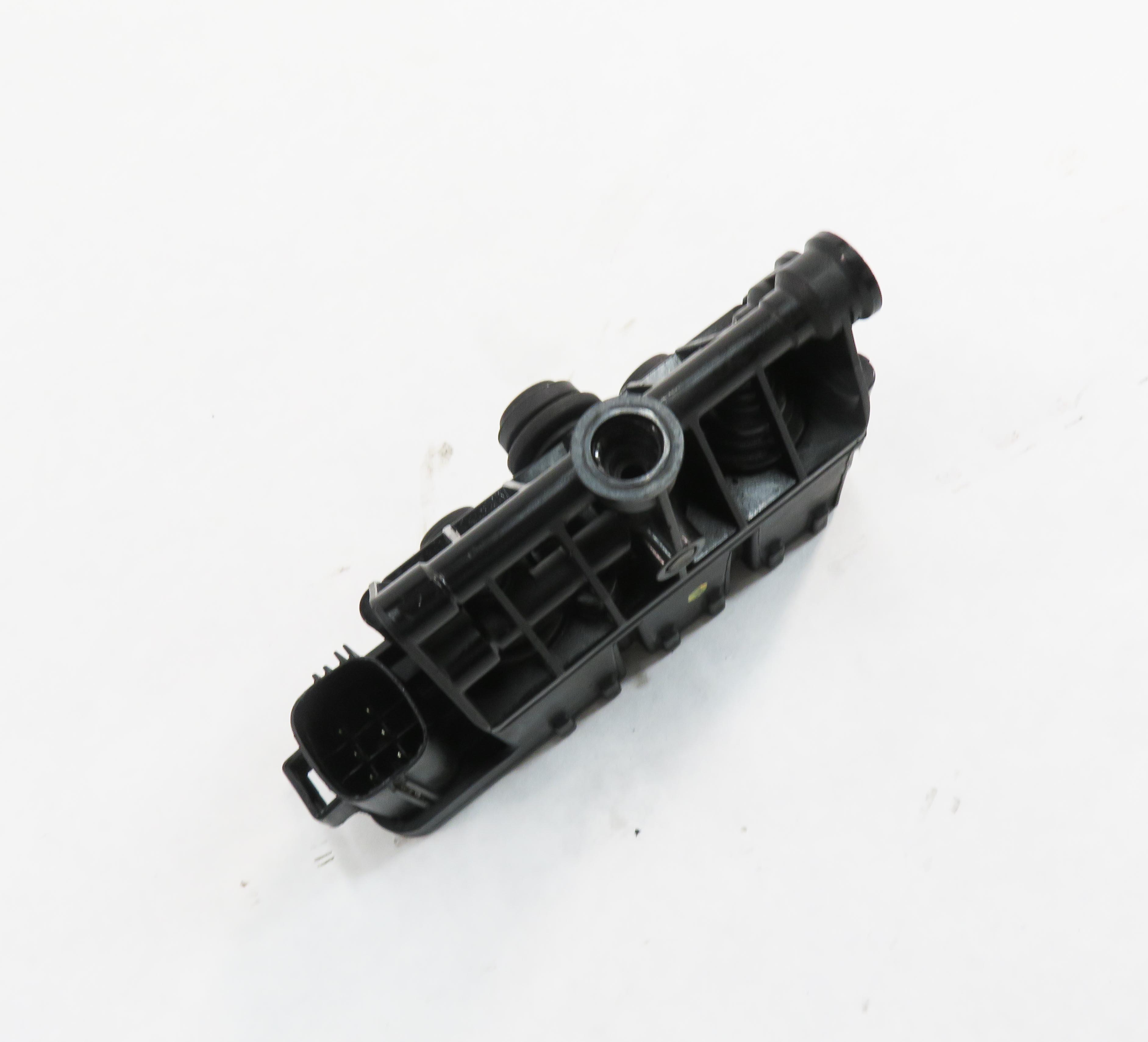 2010 RANGE ROVER SPORT (L320) AIR SUSPENSION VALVE BLOCK — exact item pictured