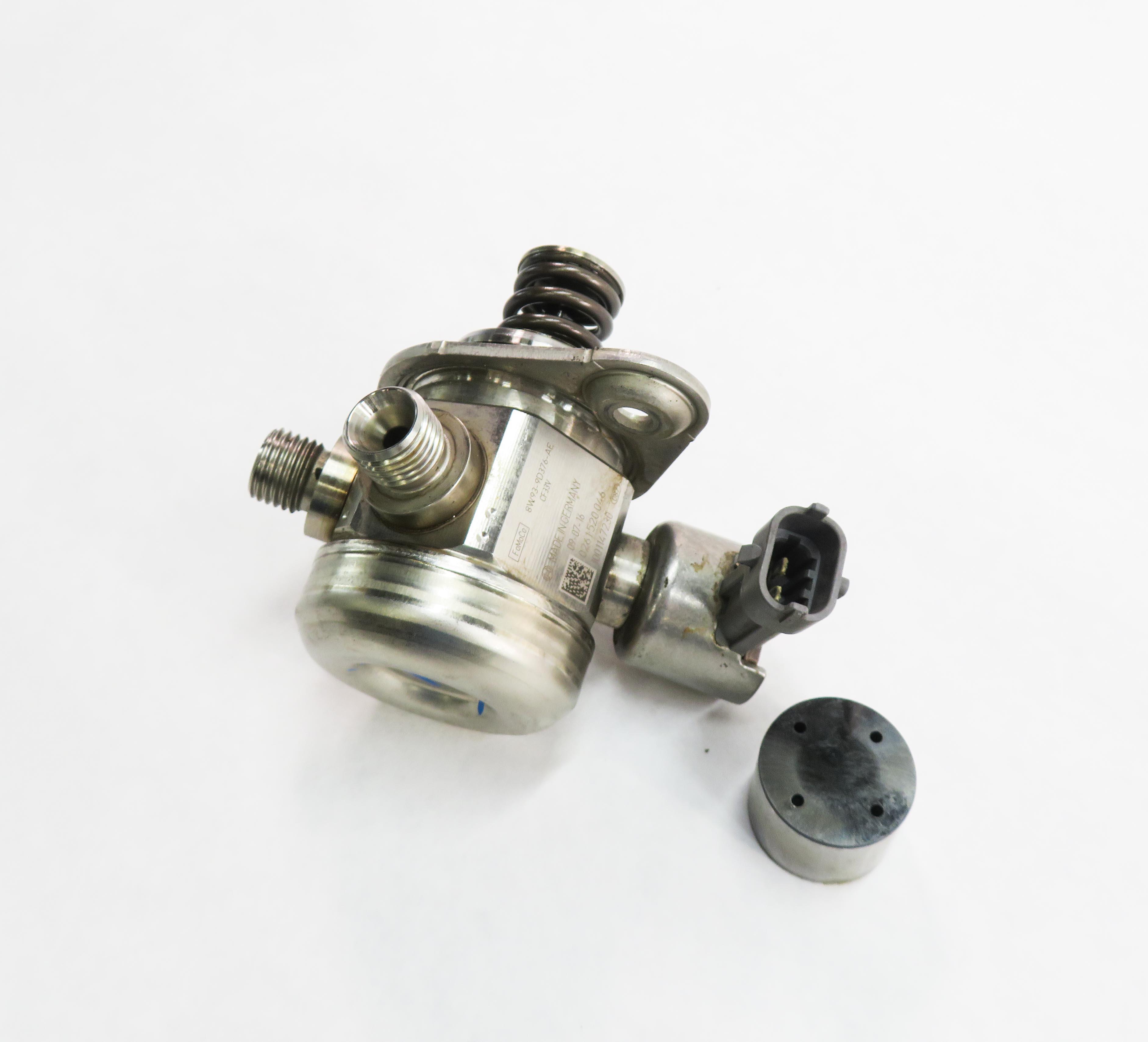 10-17 LR4 RANGE ROVER SPORT (L322 L320 L405 L494) 3.0L 5.0L MECHANICAL FUEL PUMP — exact item pictured
