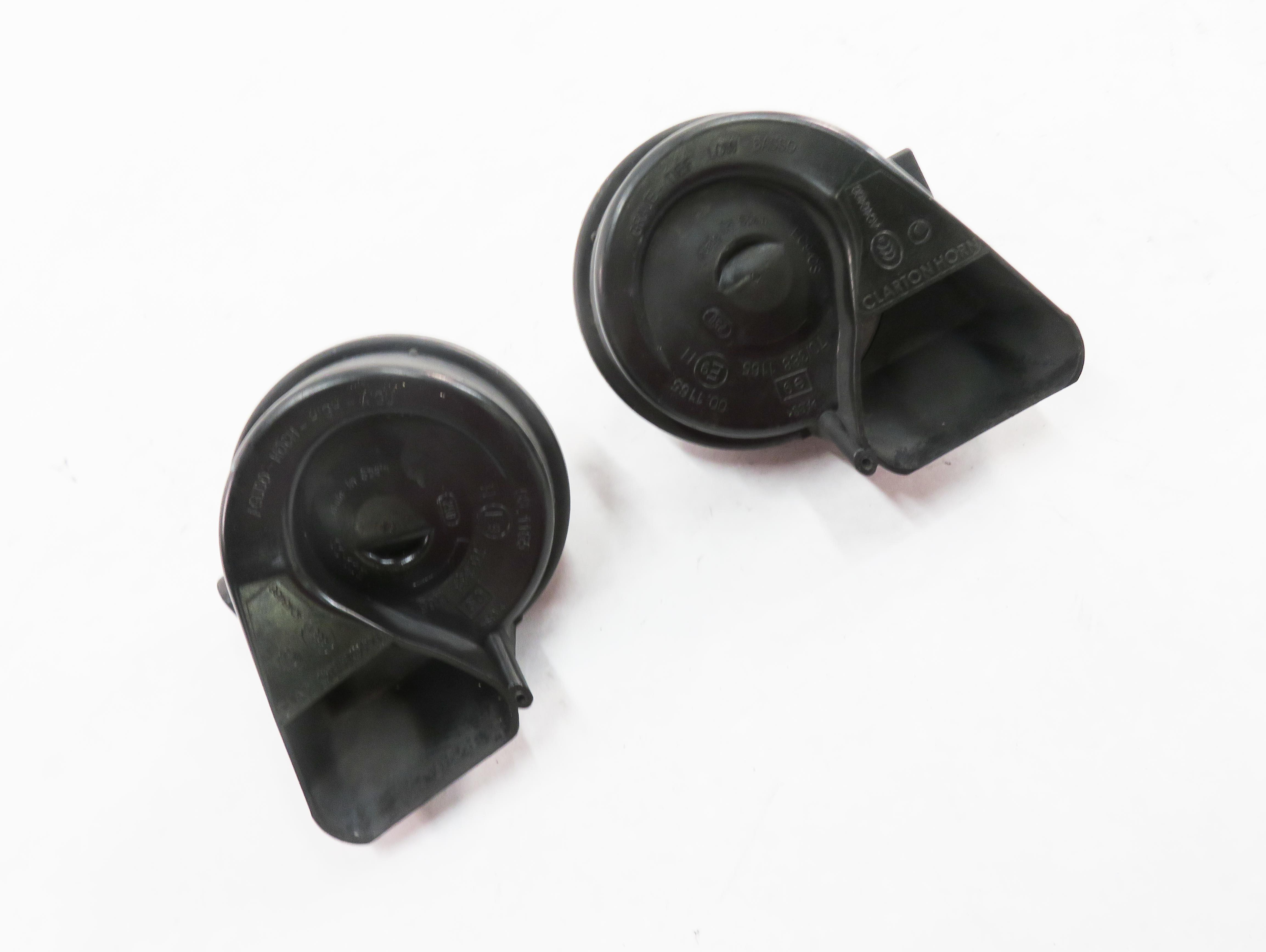 2007-2015 AUDI Q7 R8 (4L 4S) HIGH & LOW TONE HORN SET-2 — exact item pictured