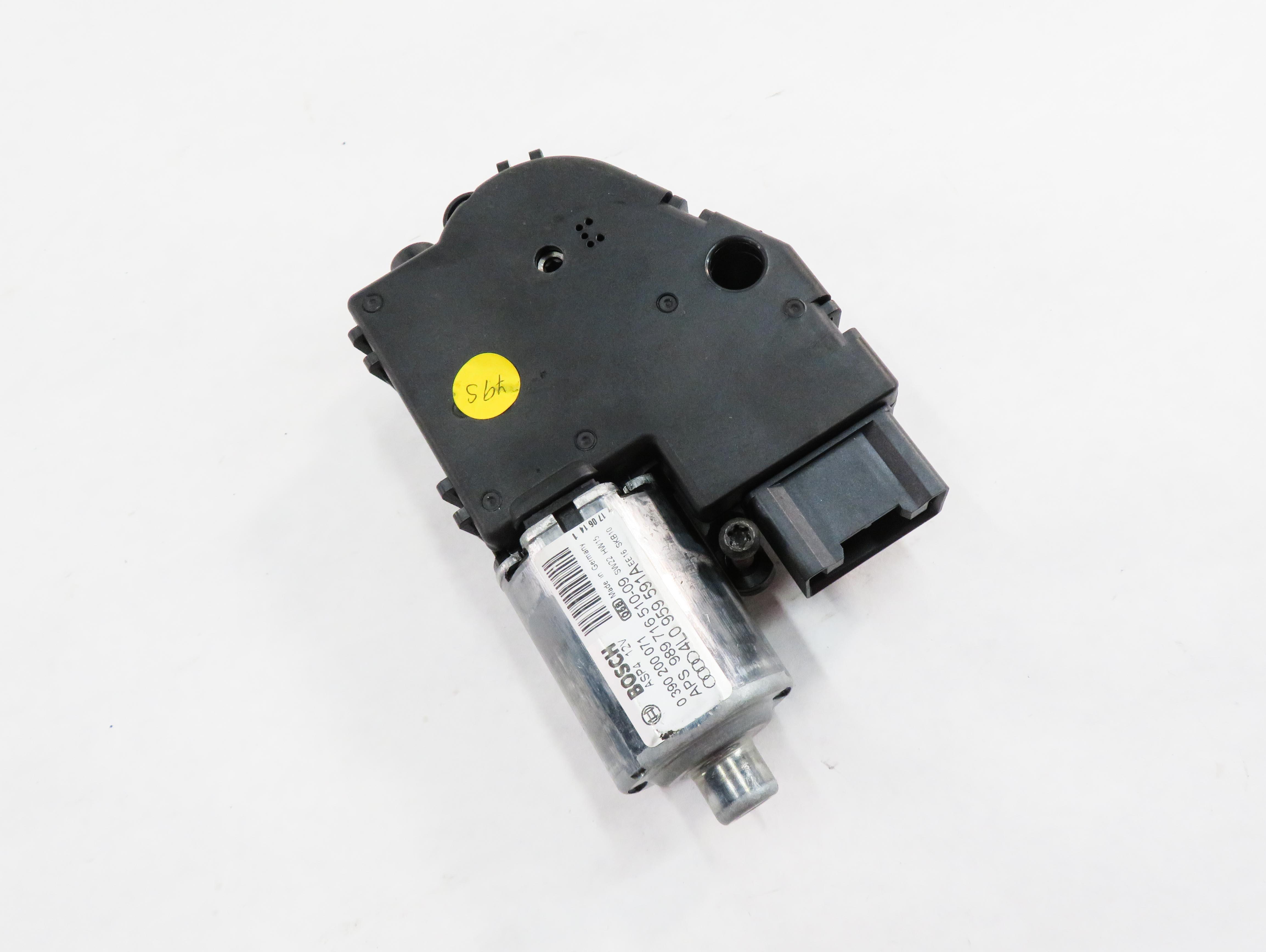 2007-2014 AUDI Q7 (4L) PANORAMIC SUNROOF MOTOR / SUNSHADE MOTOR — exact item pictured