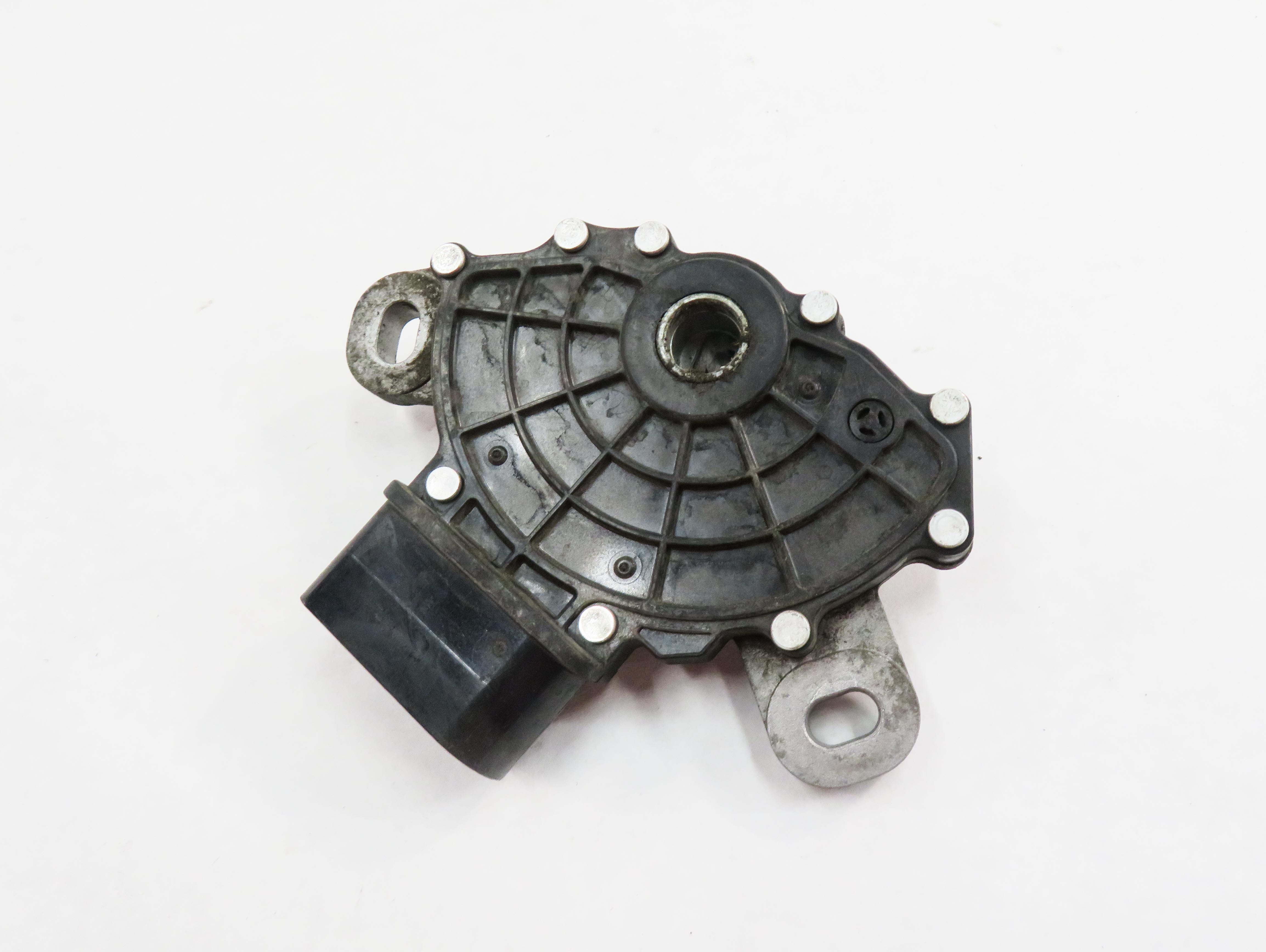 2015 AUDI Q7 (4L) A/T AUTOMATIC TRANSMISSION NEUTRAL SAFETY RANGE SWITCH — exact item pictured