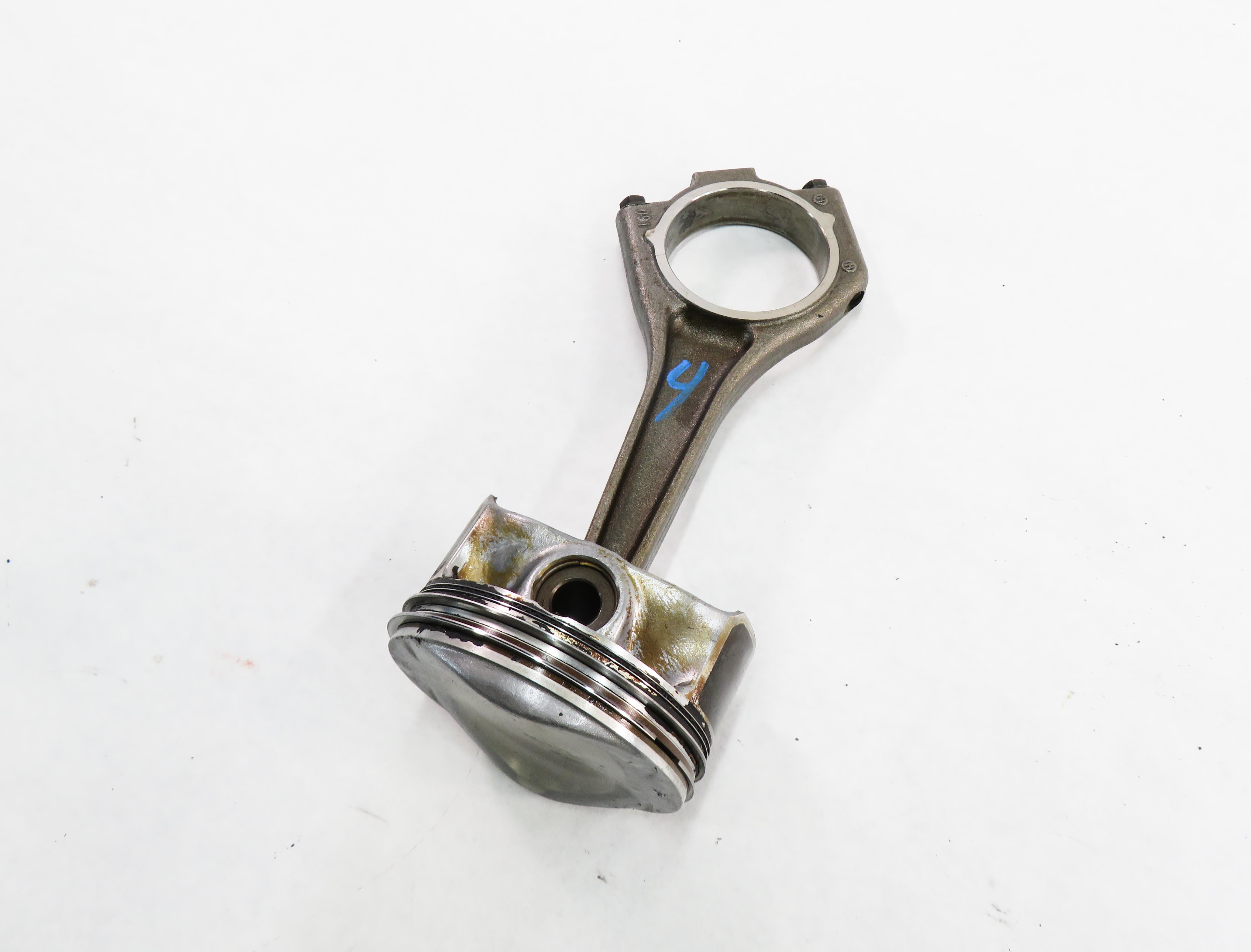 2012 RANGE ROVER SPORT (L320) 5.0L AJ133 V8 ENGINE - RIGHT PISTON w/ ROD — exact item pictured