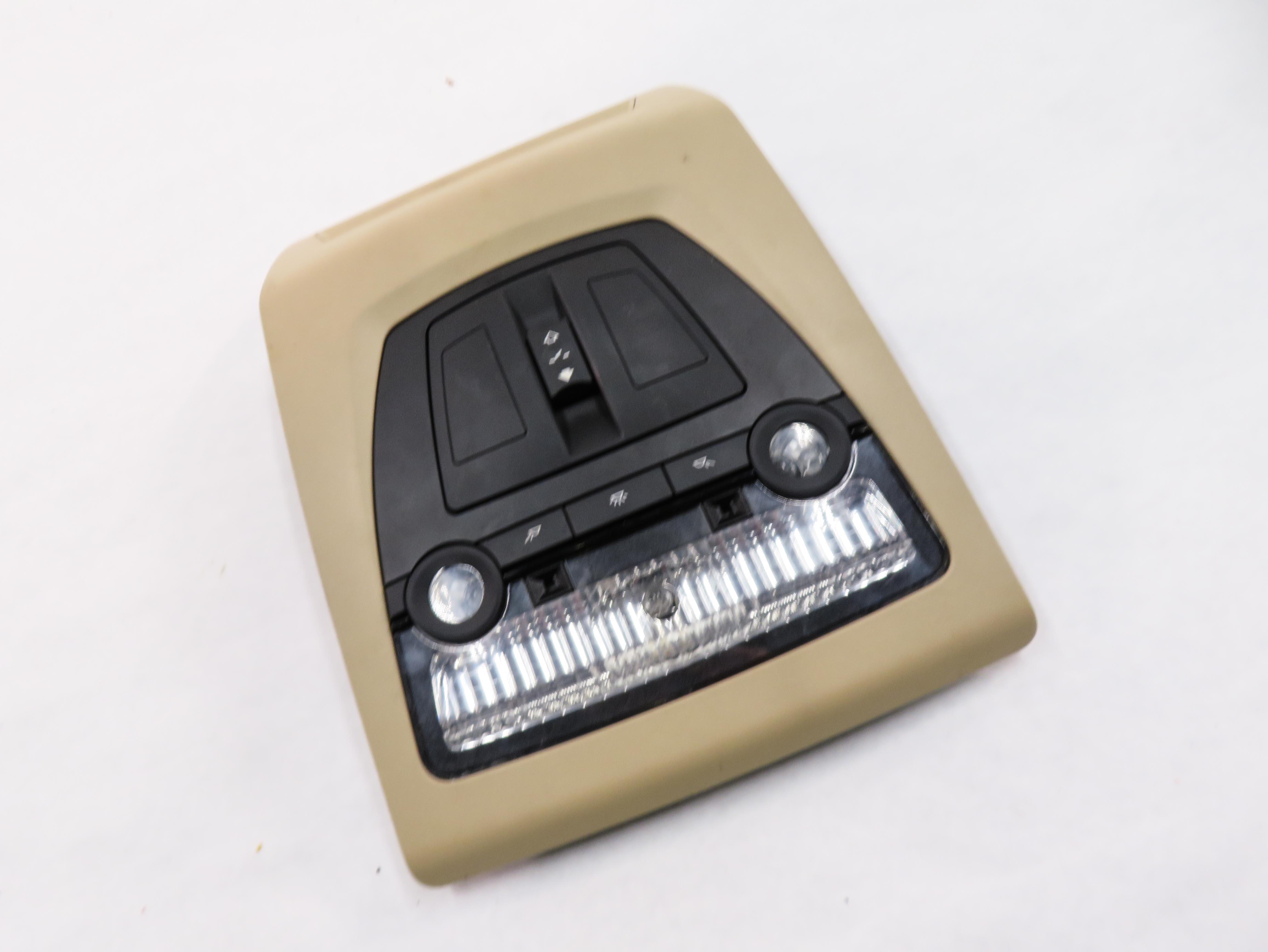 2013 BMW X3 (F25) FRONT DOMELIGHT MAP READING COURTESY DOME LIGHT LAMP (BEIGE) — exact item pictured