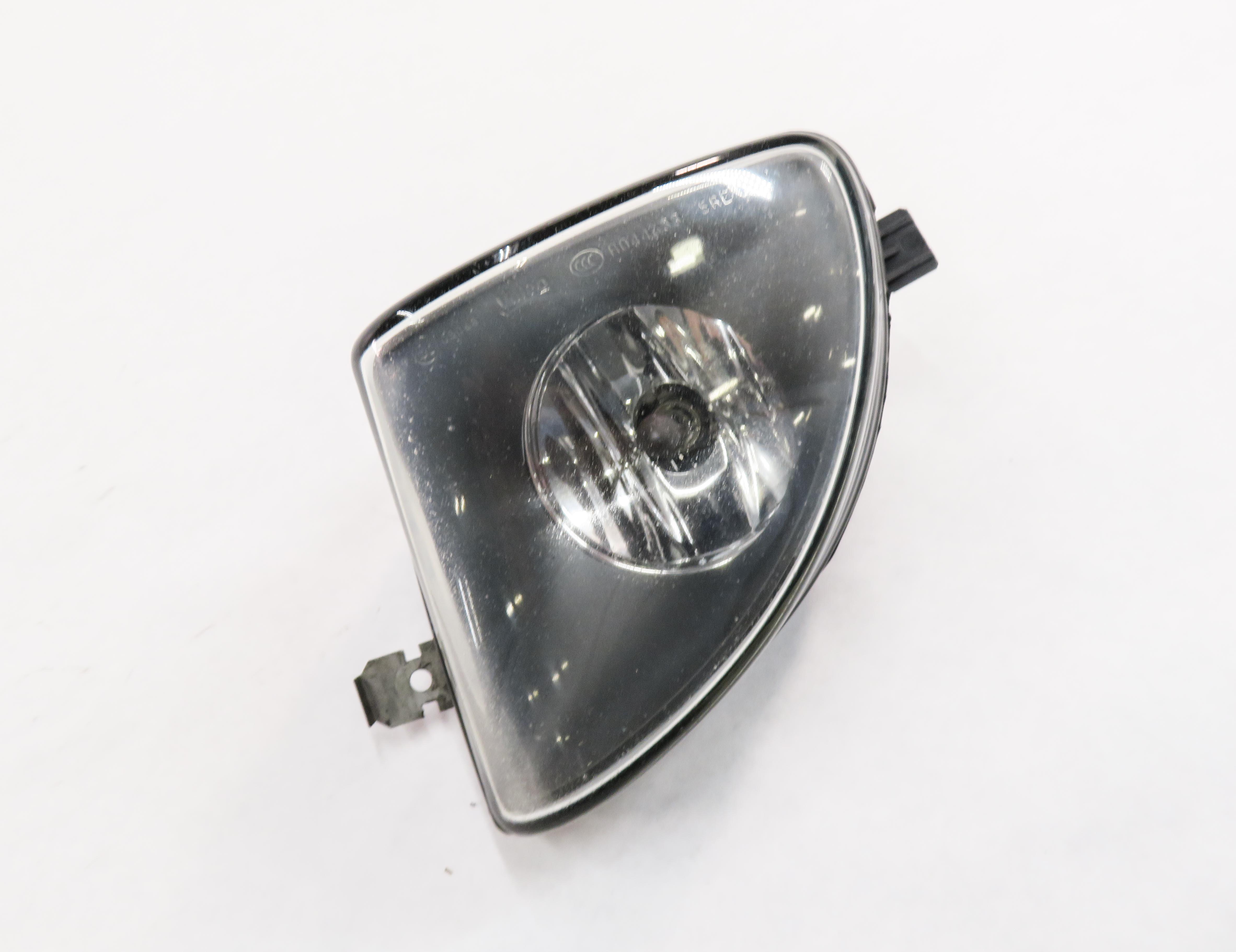2011-2013 BMW 528i 535i 550i (F10) LEFT FRONT DRIVER FOGLIGHT FOG LIGHT LAMP — exact item pictured