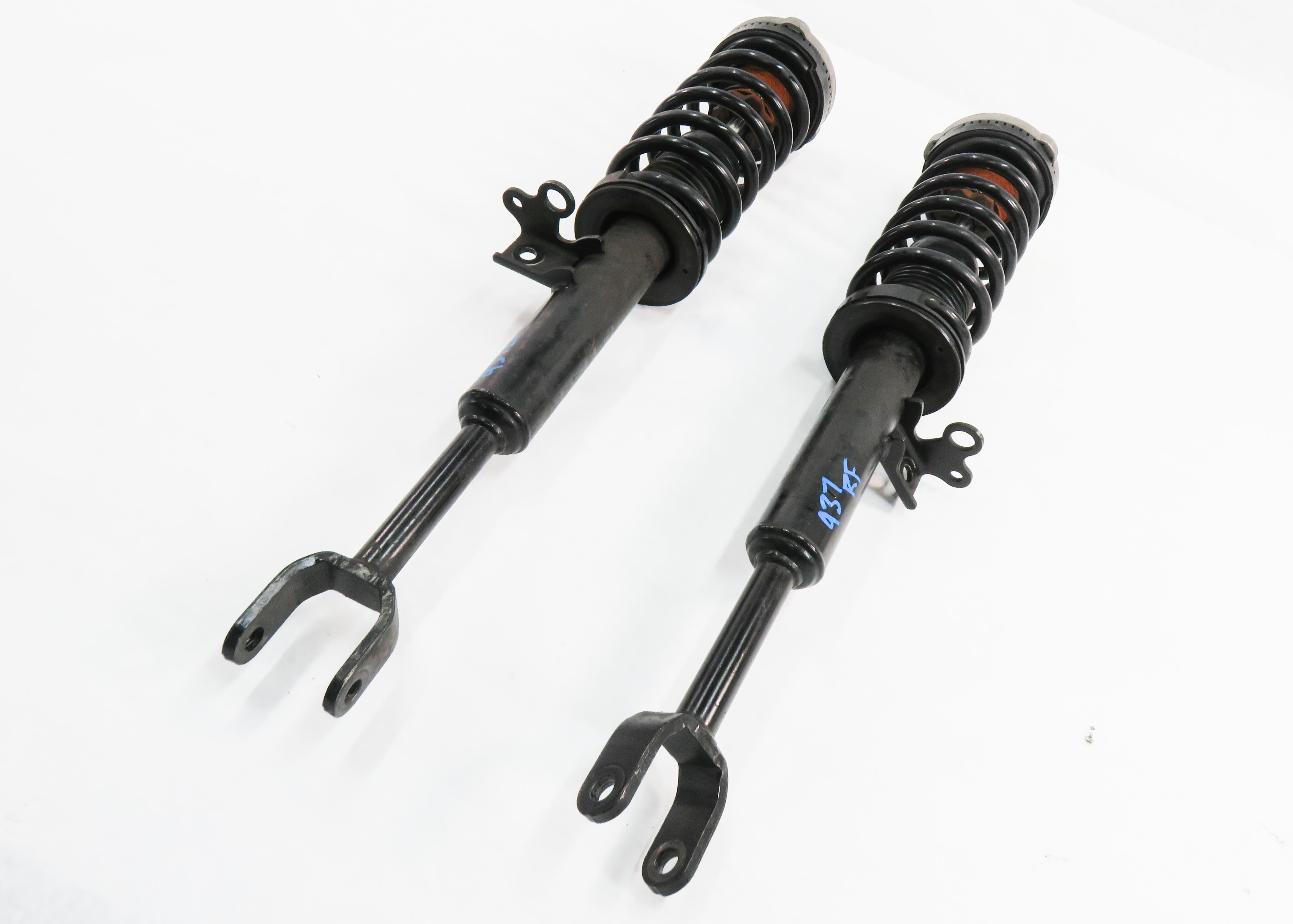 2011-2015 BMW 535i 550i (F10) RWD - FRONT LEFT & RIGHT STANDARD SHOCK STRUT SET — exact item pictured
