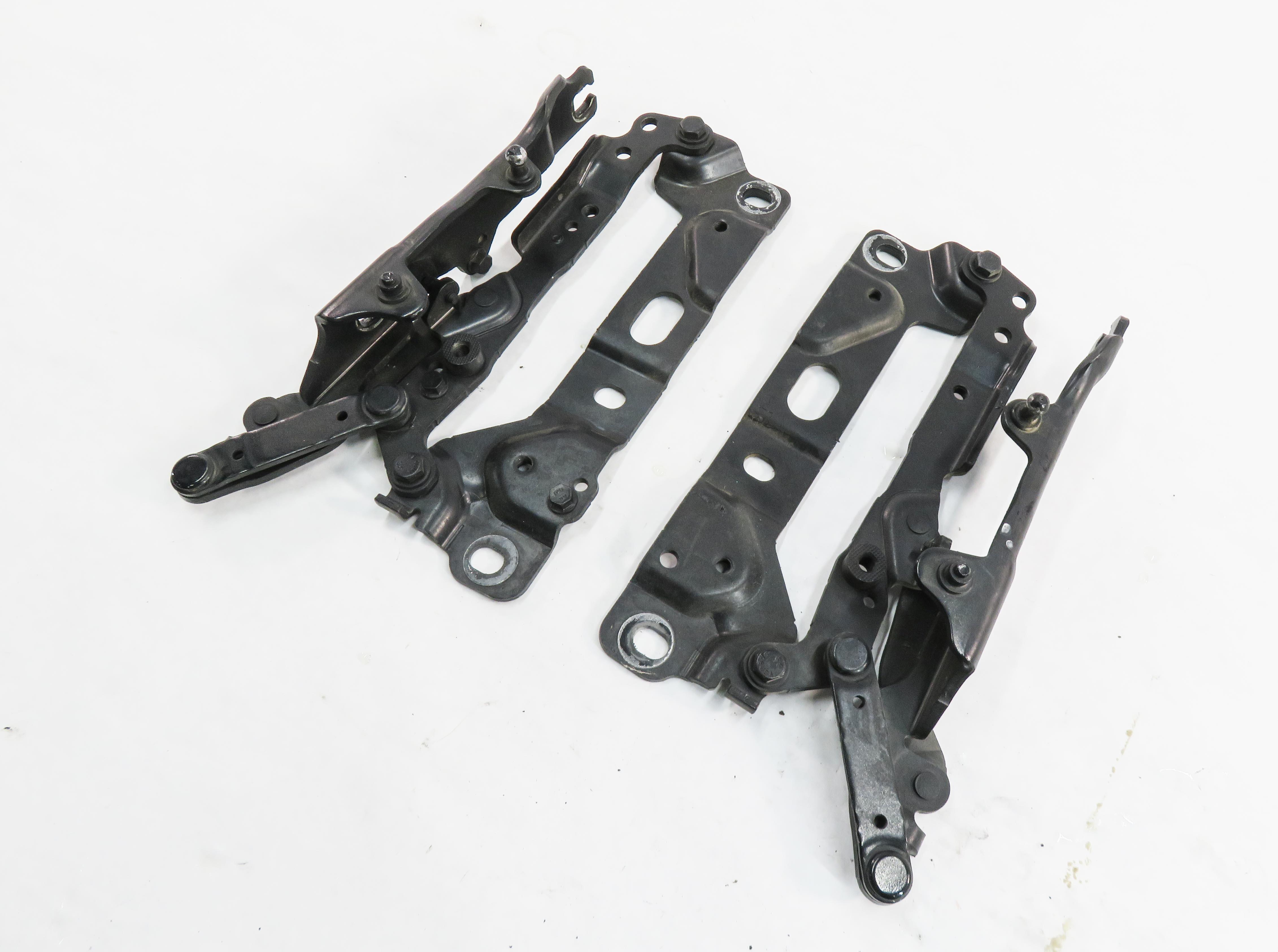 2011 BMW 528i 535i 550i (F10) LEFT & RIGHT FRONT HOOD HINGE SET (BLACK) — exact item pictured
