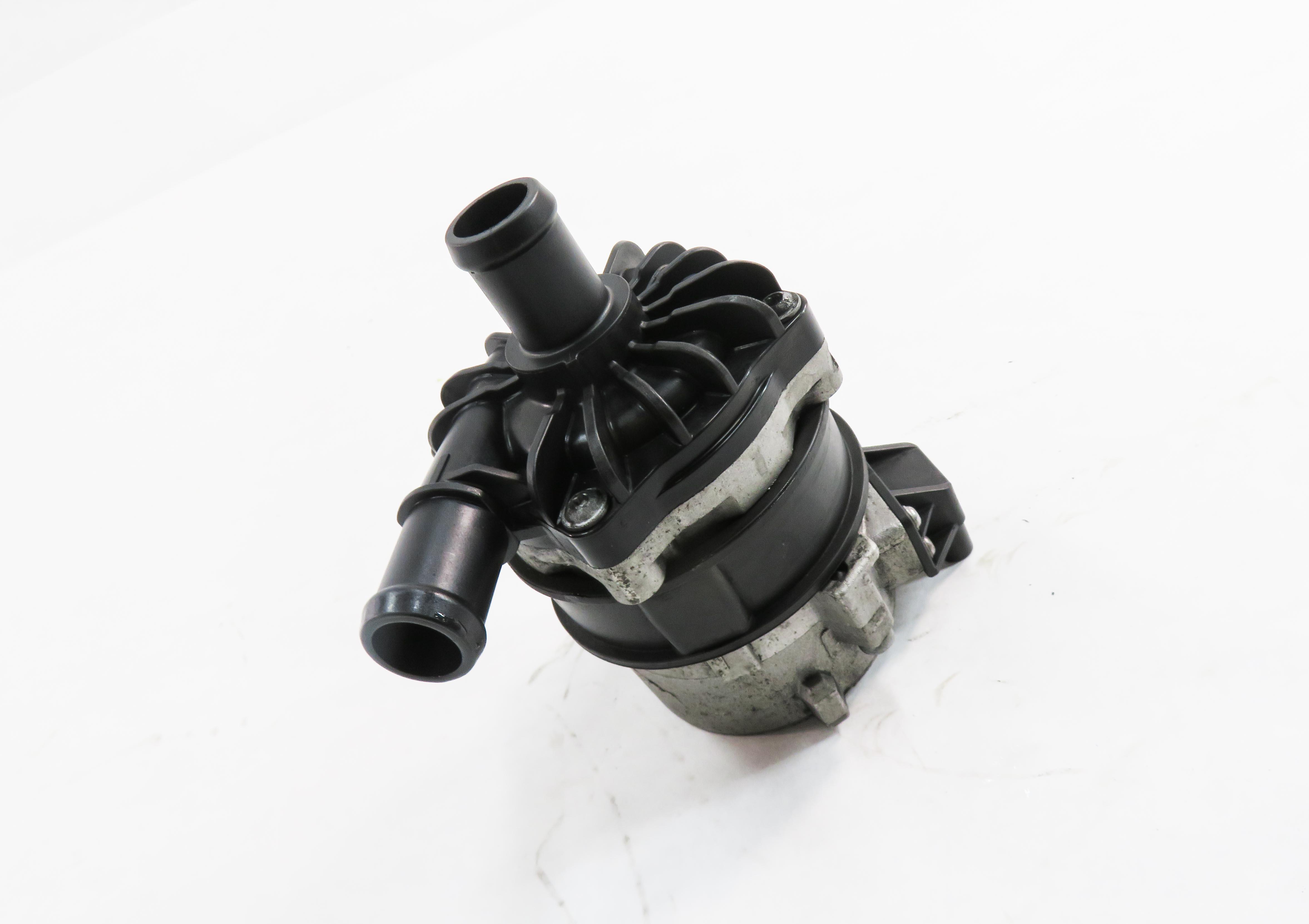 2013 AUDI S5 (B8 8T) 3.0L CGXC SUPERCHARGED ENGINE - AUX AUXILIARY WATER PUMP — exact item pictured