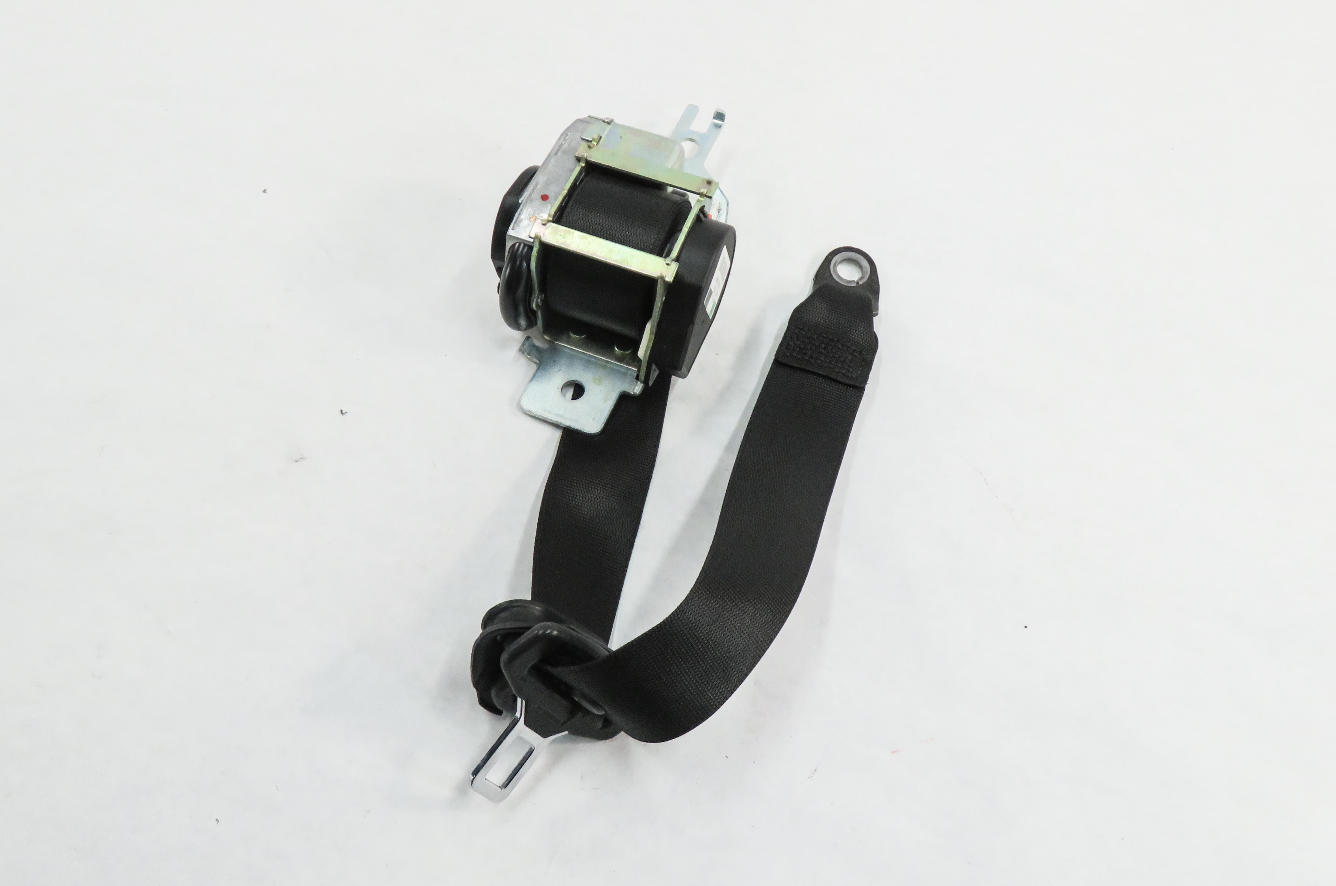 2013 MERCEDES GL450 (X166) REAR 2nd ROW SEAT - RIGHT SEATBELT RETRACTOR (BLACK) — exact item pictured