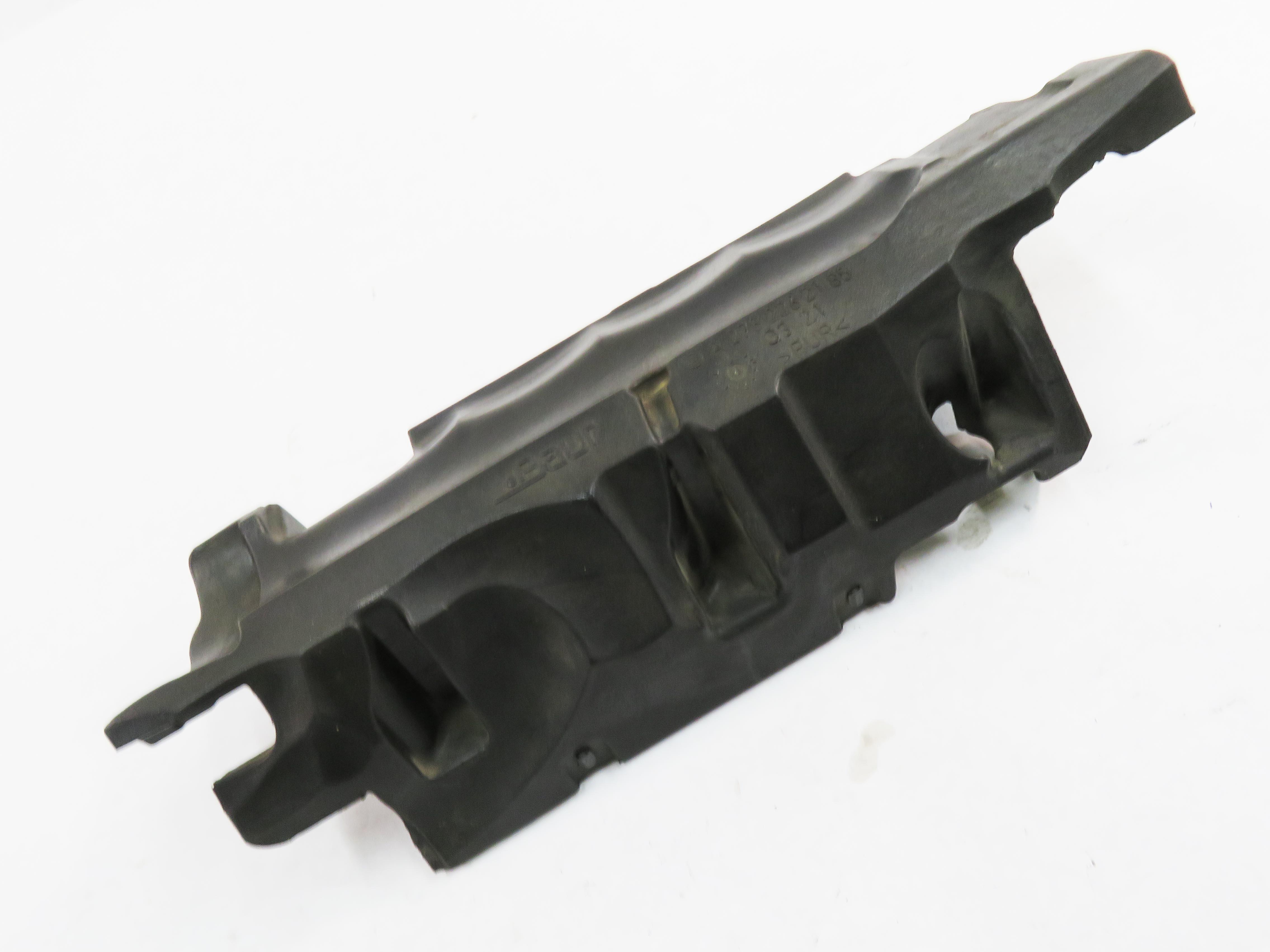 2013 MERCEDES GL450 (X166) 4.6L M278 ENGINE - RIGHT AIR FILTER BOX INSULATION — exact item pictured
