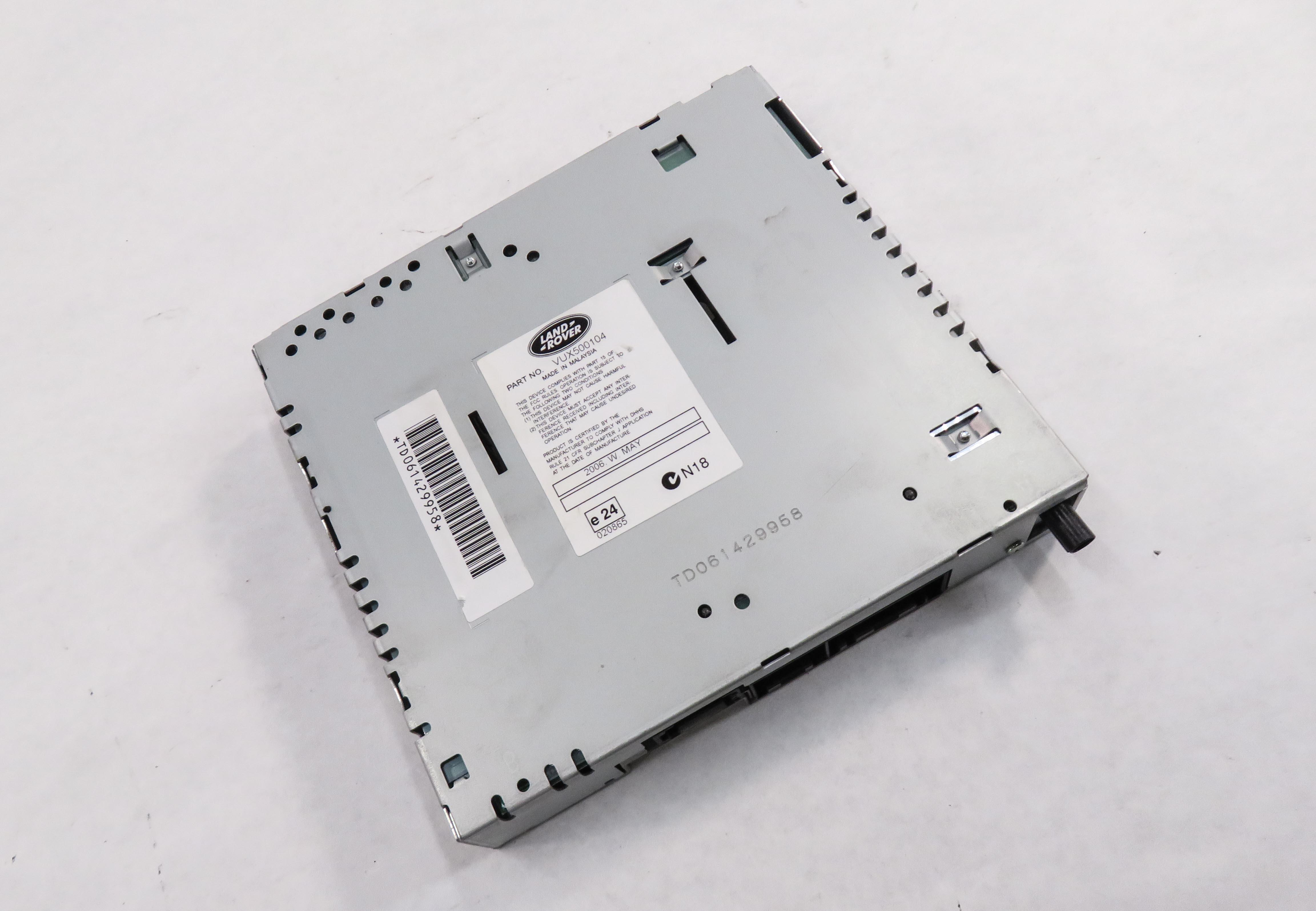 2005-2009 RANGE ROVER (L322) RADIO STEREO AM/FM RECEIVER (w/ REAR ENTERTAINMENT) — exact item pictured