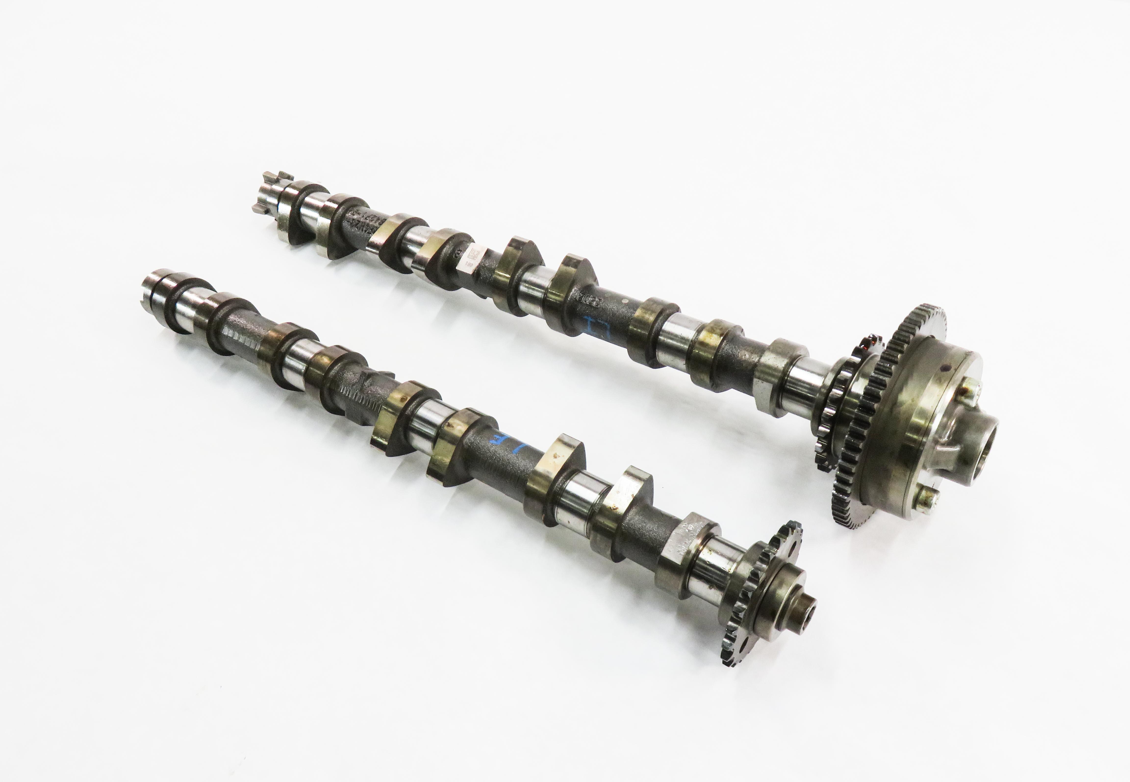 2005-2006 LR3 RANGE ROVER SPORT (L320) 4.4L V8 - LEFT ENGINE CAM CAMSHAFT SET-2 — exact item pictured