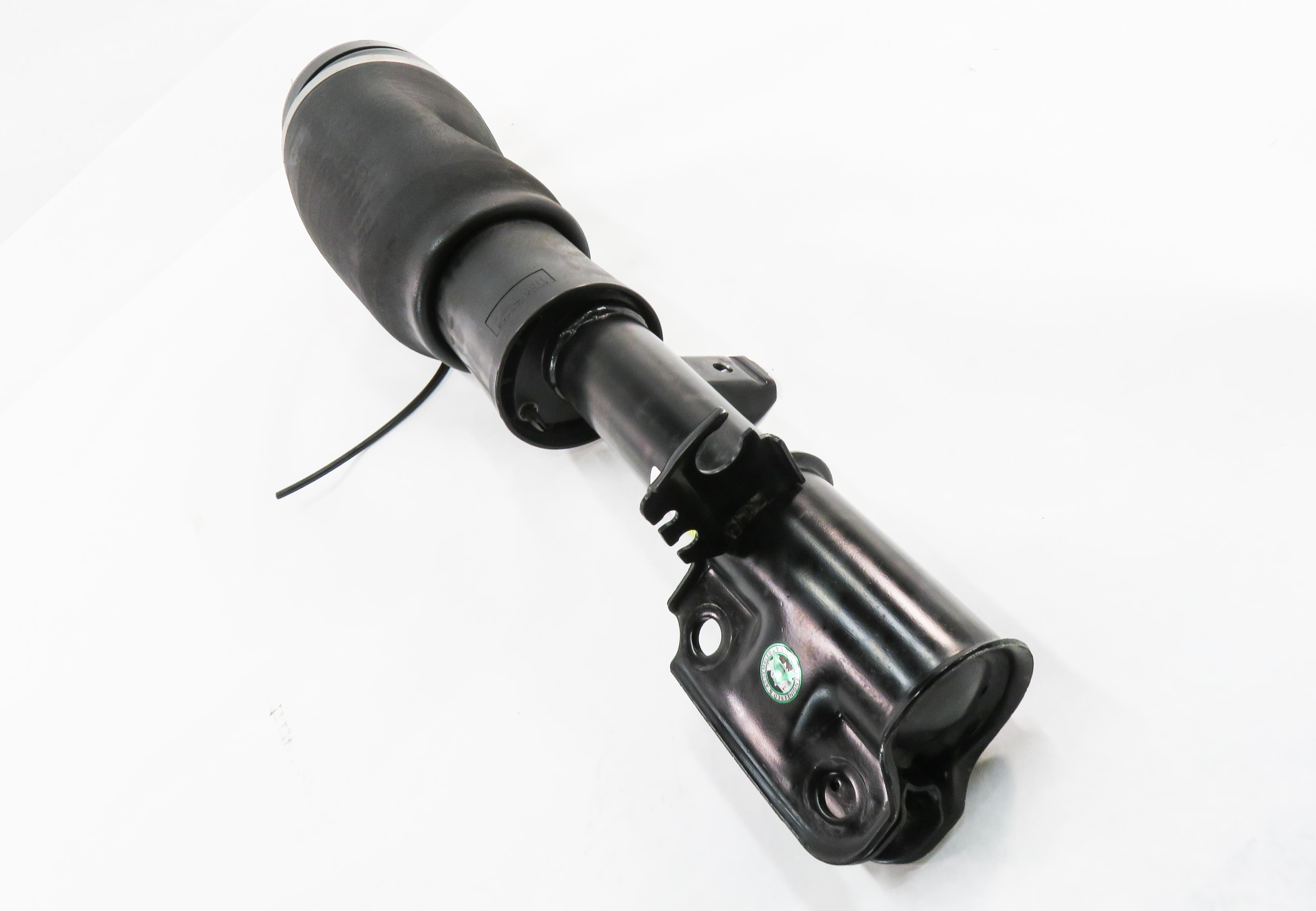 2006-2012 RANGE ROVER (L322) LEFT FRONT DRIVER AIR SUSPENSION SHOCK STRUT — exact item pictured