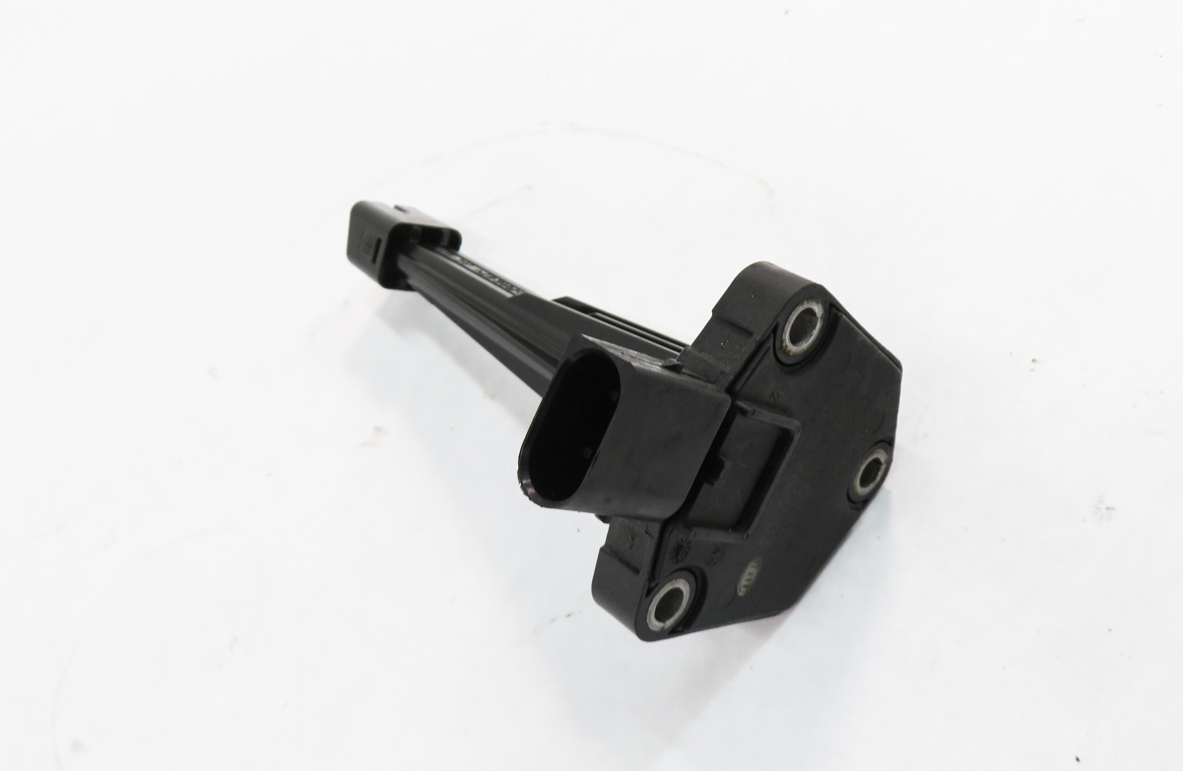 2012 RANGE ROVER SPORT (L320) 5.0L SUPERCHARGED ENGINE - OIL LEVEL SENSOR SENDER — exact item pictured