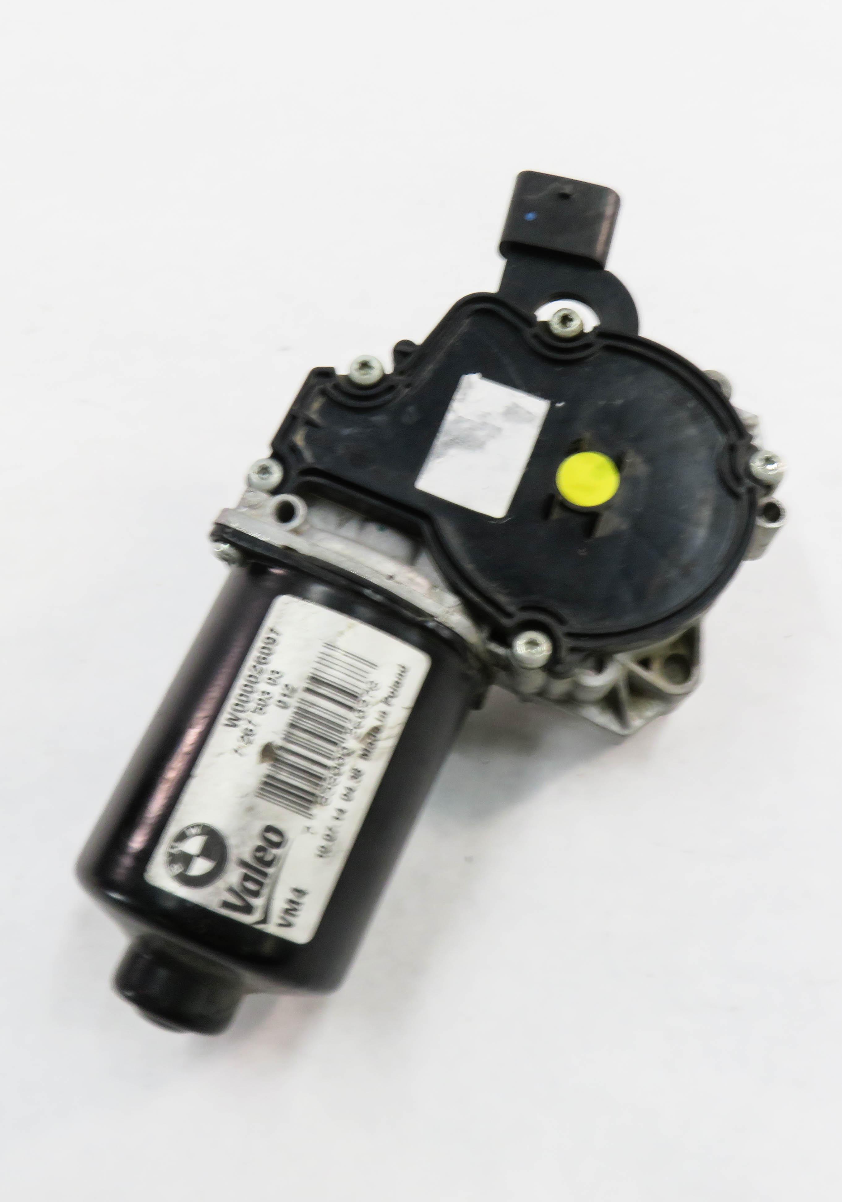 12-19 BMW 320i 328i 330i 335i 340i 428i 430i 435i 440i M3 M4 - FRONT WIPER MOTOR — exact item pictured