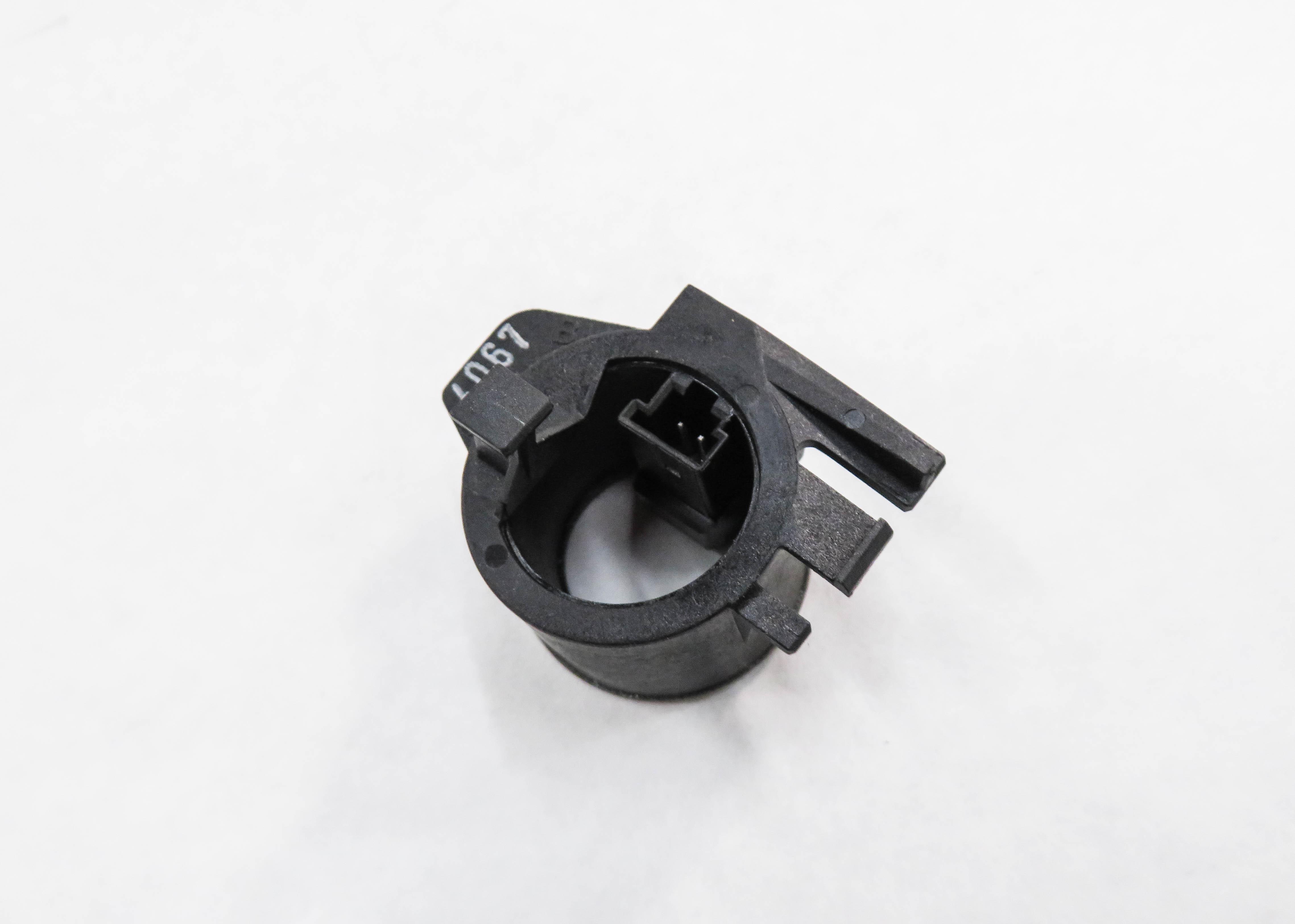 2015 BMW 335i (F30) IGNITION SWITCH IMMOBILIZER KEY RING SENSOR — exact item pictured