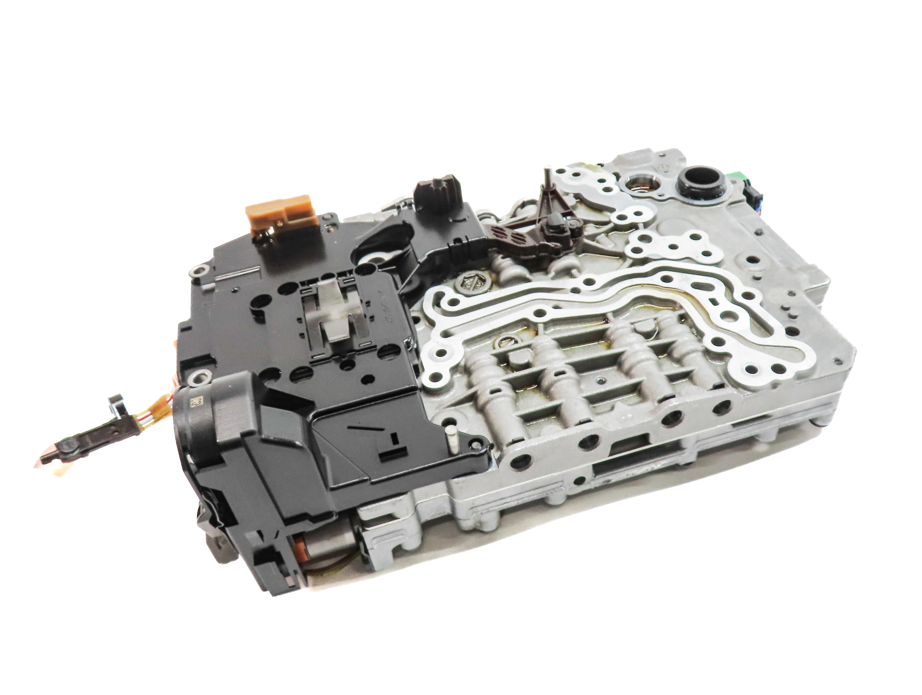 14-19 BMW 335i 435i X6 (F16 F30 F31 F32 F33) 8HP45 AUTO TRANSMISSION VALVE BODY — exact item pictured