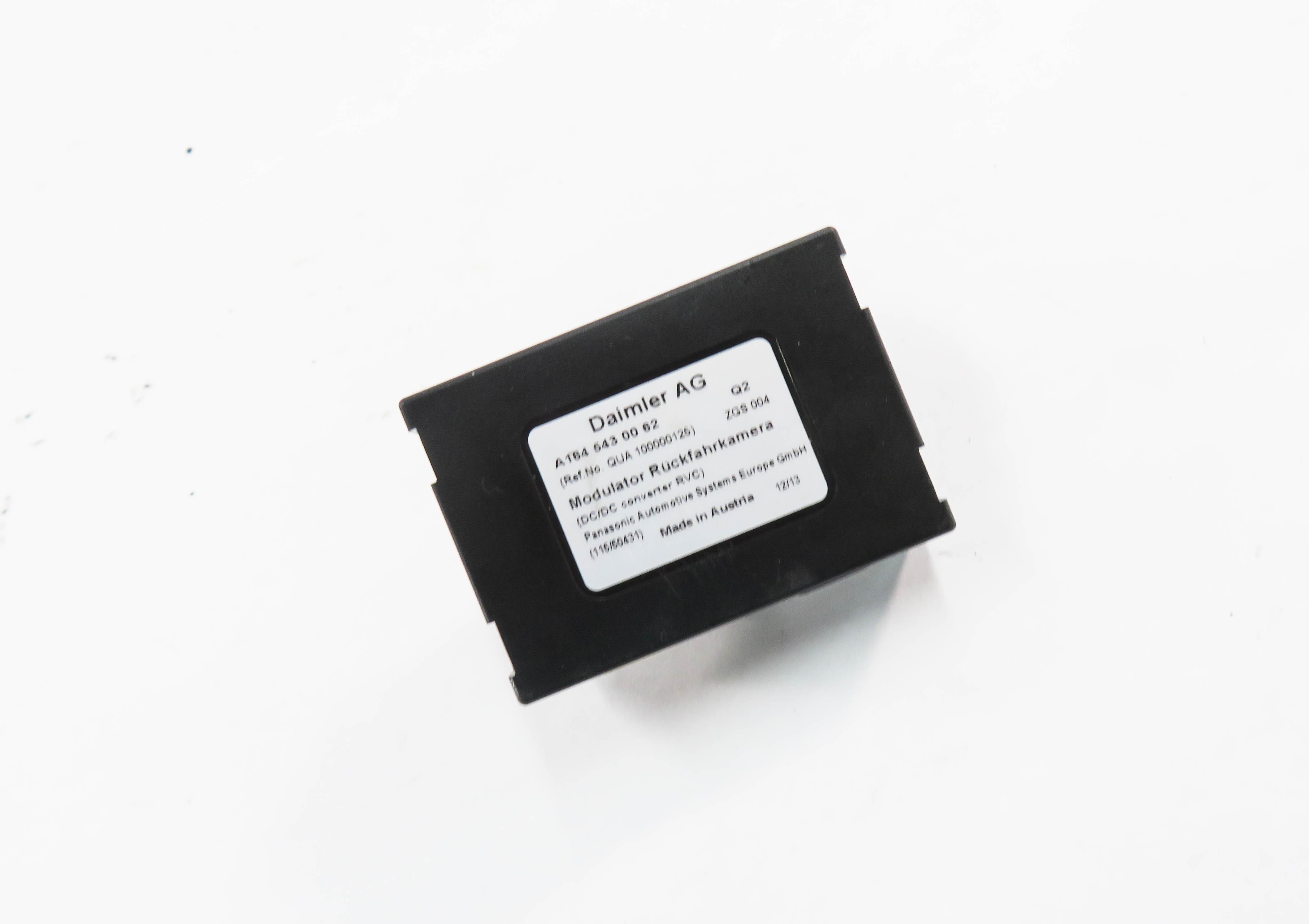 2013 MERCEDES C250 (W204) REARVIEW CAMERA CONTROL MODULE — exact item pictured