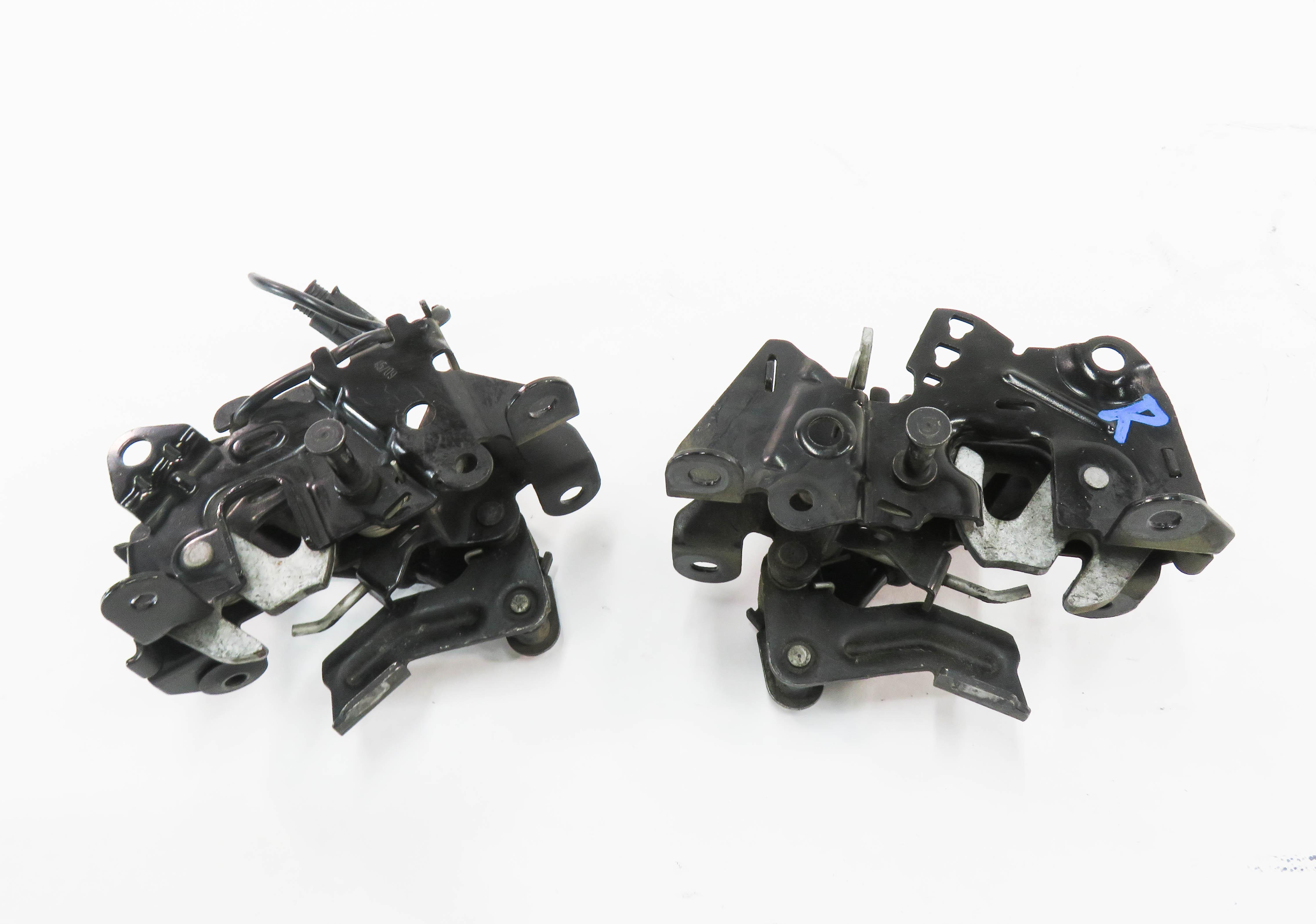 2011 BMW 750i (F01) FRONT LEFT & RIGHT LOWER HOOD LOCK LATCH SET-2 — exact item pictured
