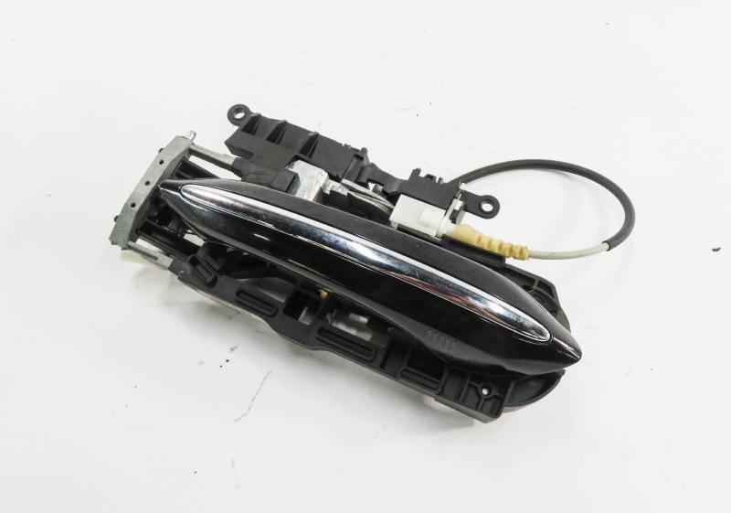 09-18 BMW 528i 535i 550i 740i 750i 760i RIGHT FRONT COMFORT DOOR HANDLE (BLACK) — exact item pictured