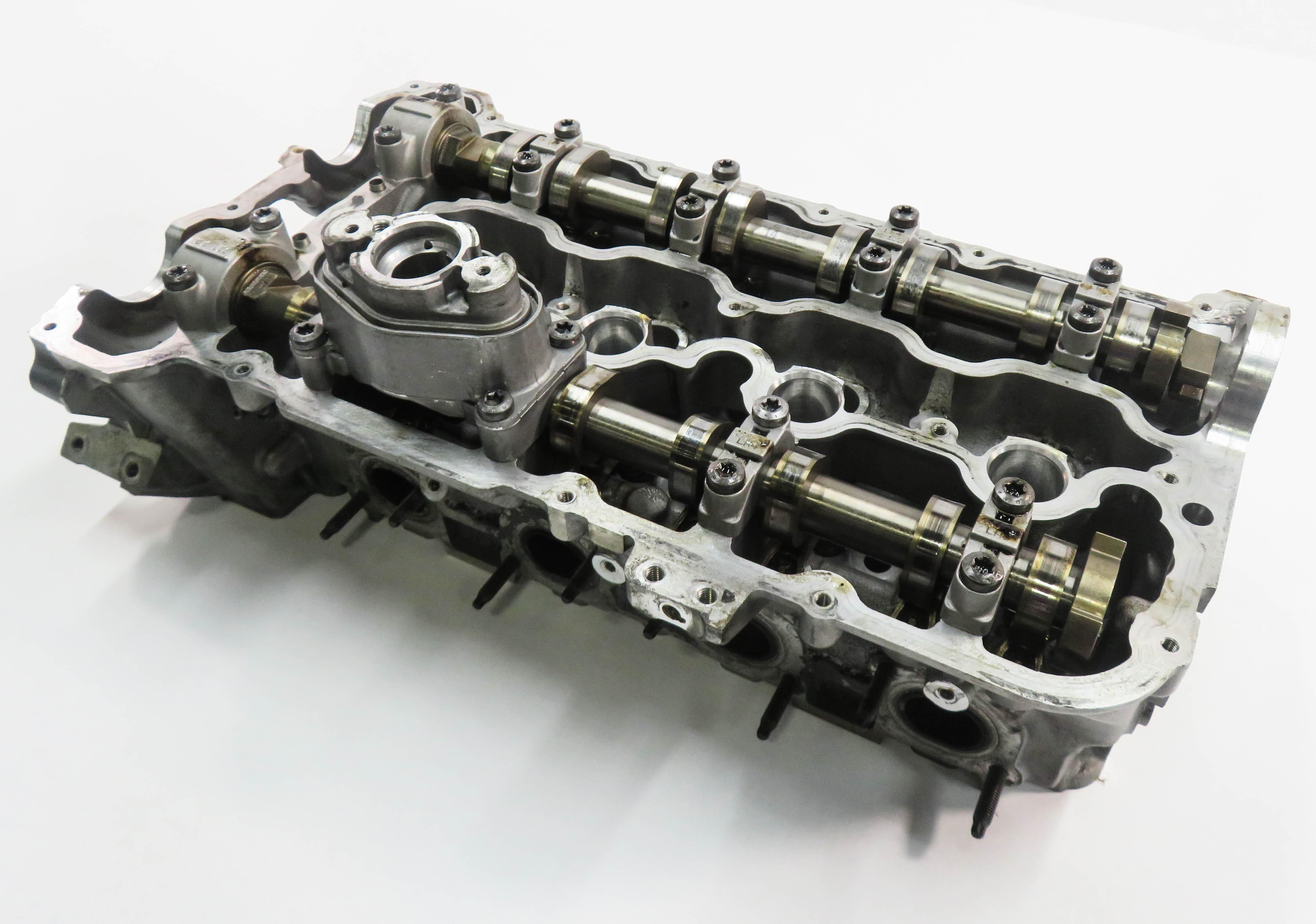 08-14 BMW 550i 750i X5 X6 (F01 E70 F10 E71) 4.4L TWIN TURBO RIGHT CYLINDER HEAD — exact item pictured