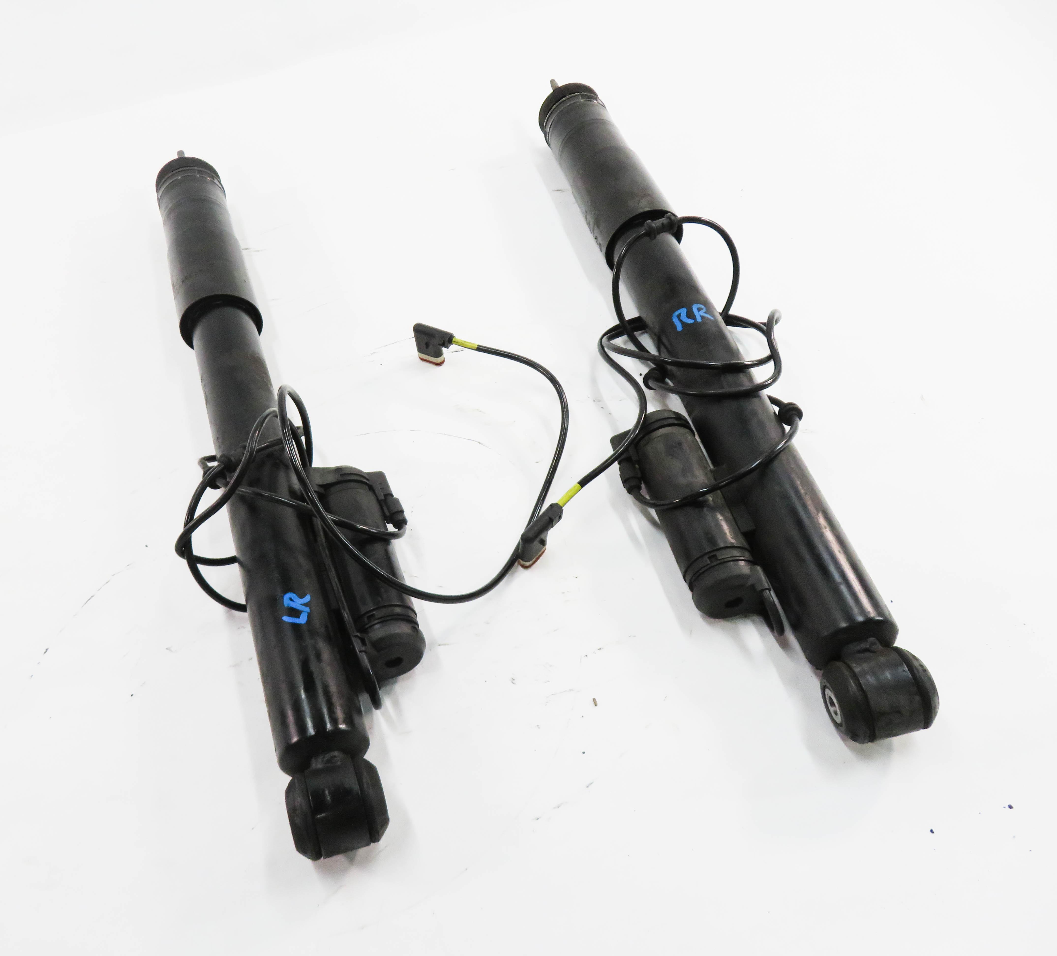 2008 MERCEDES CLS550 (W219) REAR VDC DAMPING SUSPENSION SHOCK STRUT SET-2 — exact item pictured