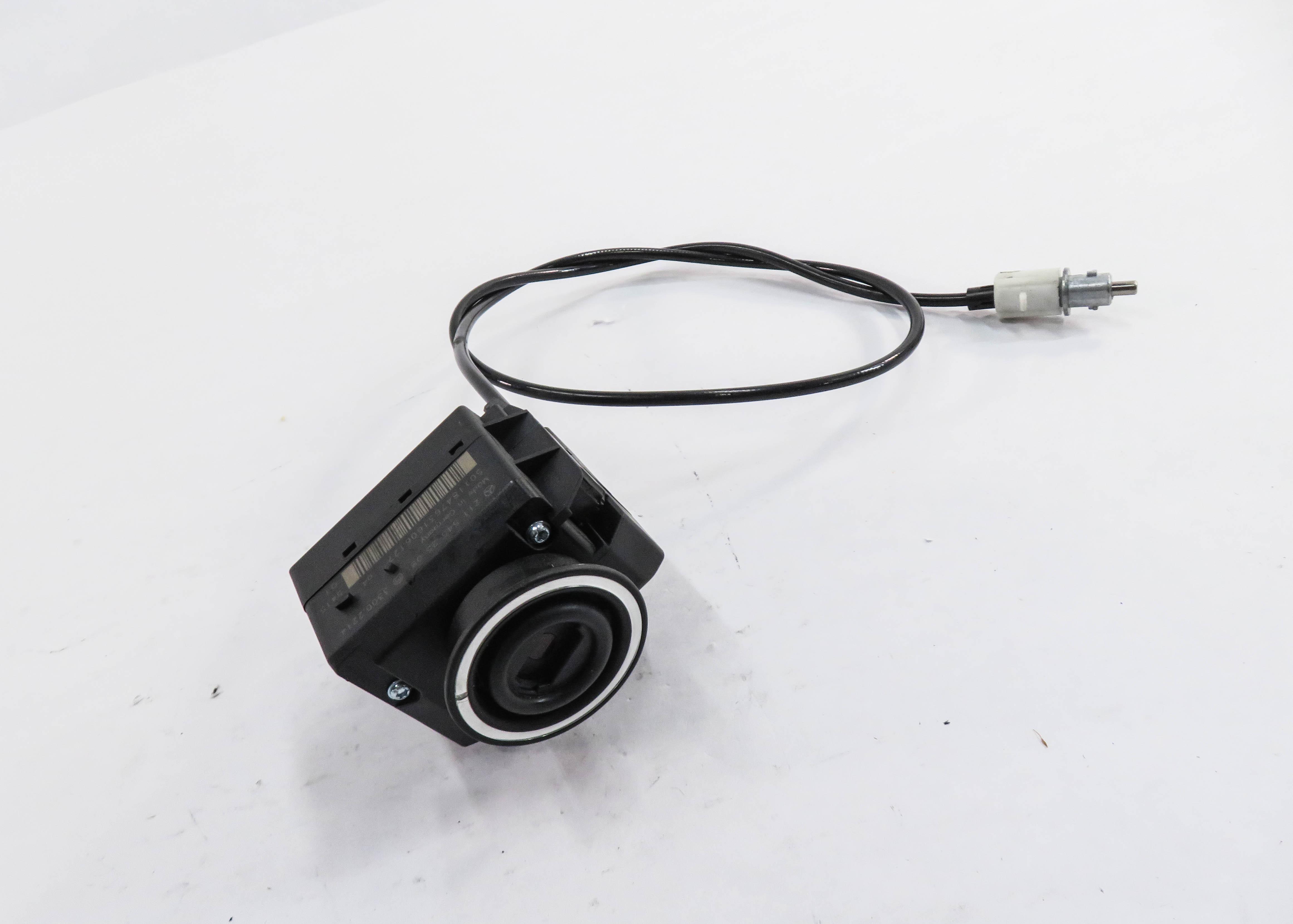 03-09 MERCEDES E300 E320 E500 CLS55 CLS63 CLS500 CLS550 KEYLESS IGNITION MODULE — exact item pictured