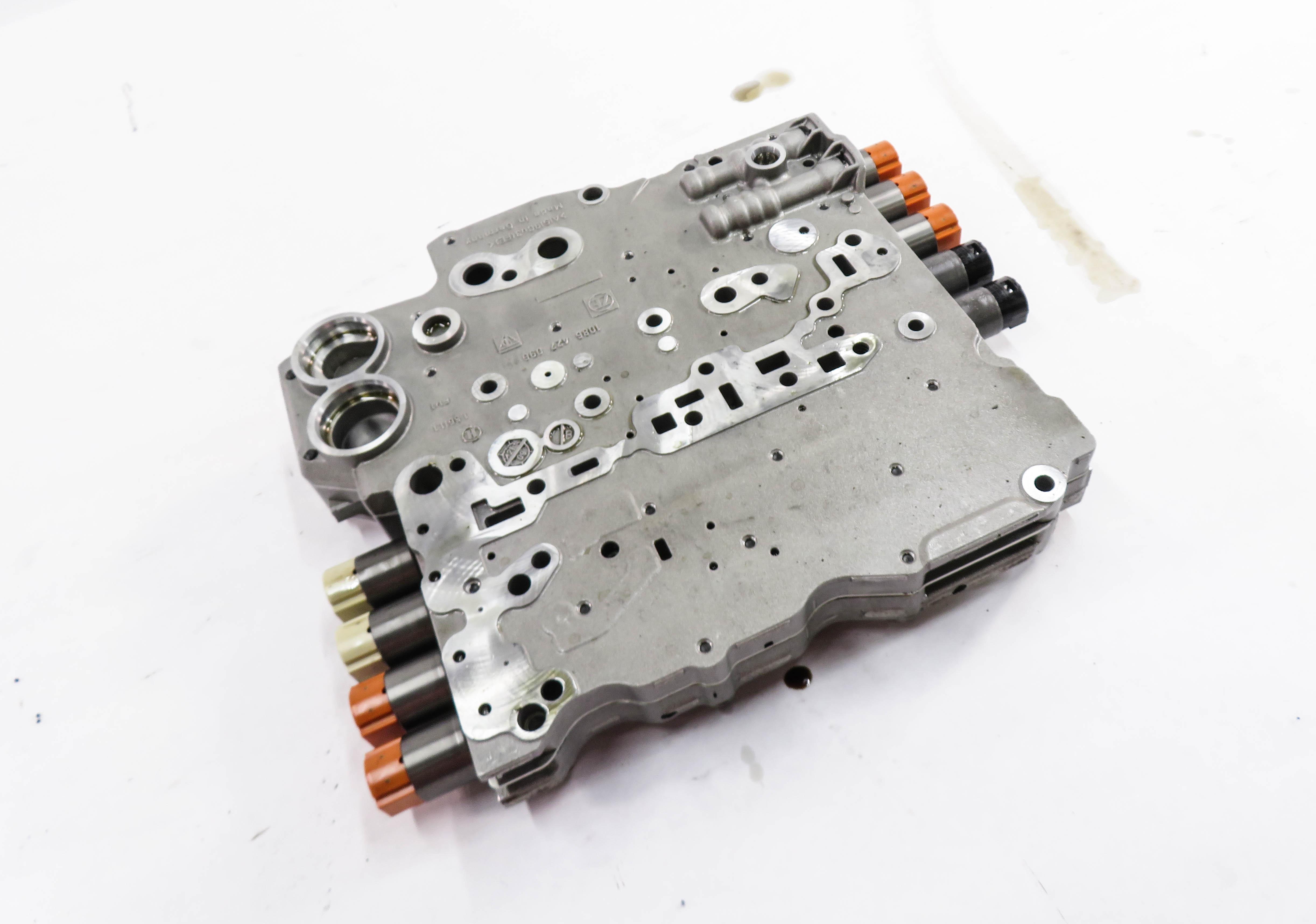 10-13 PORSCHE PANAMERA TURBO (970 G1) AWD PDK DCT AUTO TRANSMISSION VALVE BODY — exact item pictured
